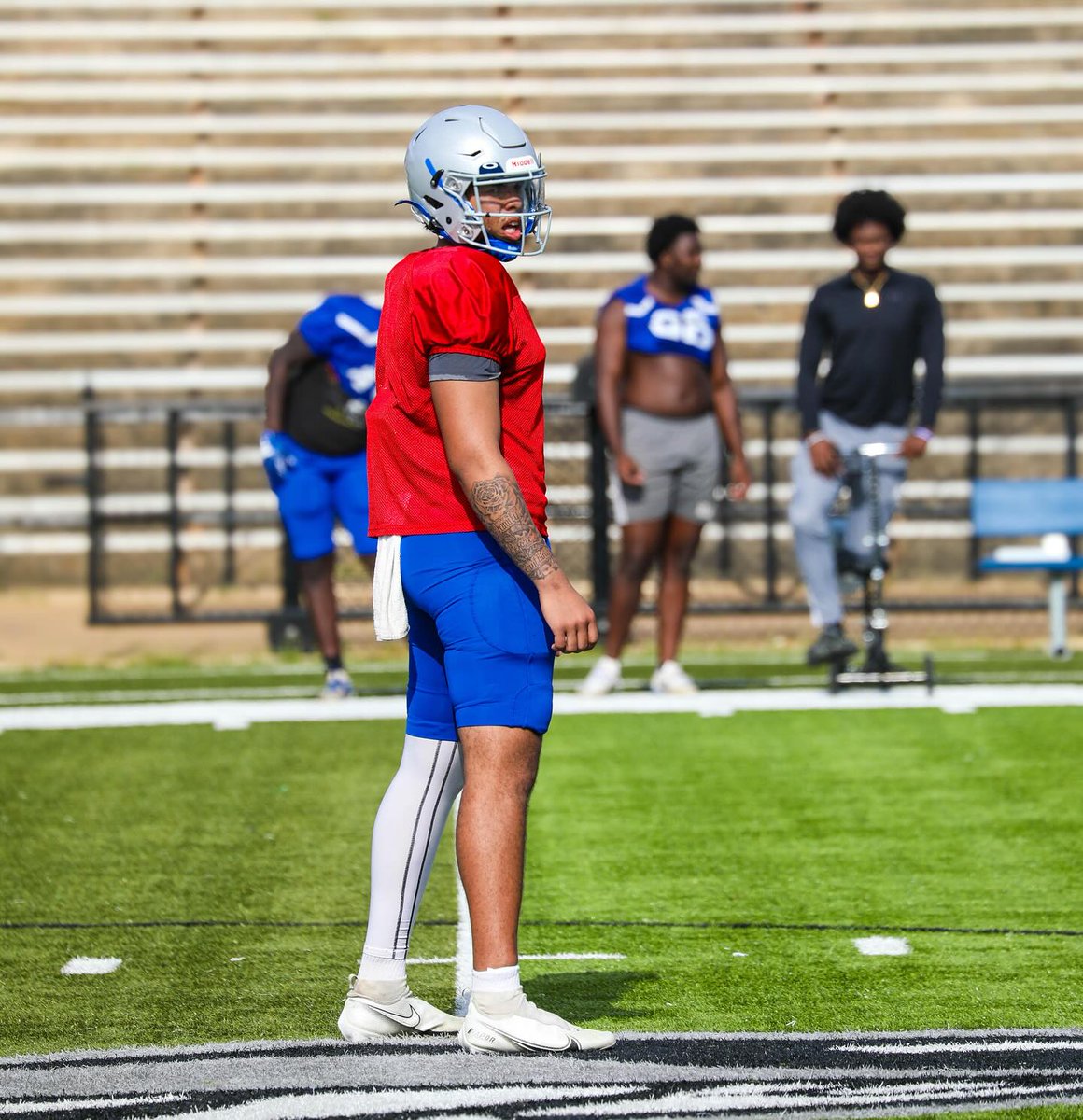 JuCo Football Forer (@jucofootballace) on Twitter photo #SpringBall Jaylen Pettway <a href="/JaylenPettway/">Jaylen Pettway</a> @ Co-Lin JuCo <a href="/CoLinFootball/">Co-Lin Football</a> <a href="/jucoweekly/">JUCOWeekly™️</a> <a href="/MSJUCOREPORT/">MS JUCO FOOTBALL™️</a> #SpringBall Jaylen Pettway <a href="/JaylenPettway/">Jaylen Pettway</a> @ Co-Lin JuCo <a href="/CoLinFootball/">Co-Lin Football</a> <a href="/jucoweekly/">JUCOWeekly™️</a> <a href="/MSJUCOREPORT/">MS JUCO FOOTBALL™️</a>