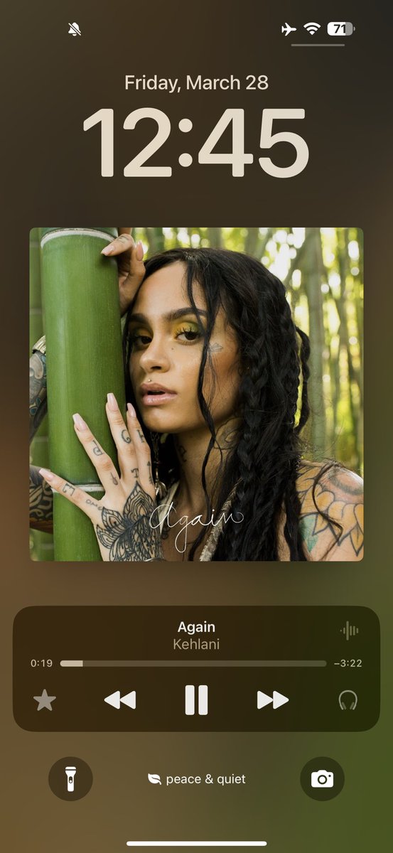 wishiwassorryy's tweet image. girl i just almost burst into tears