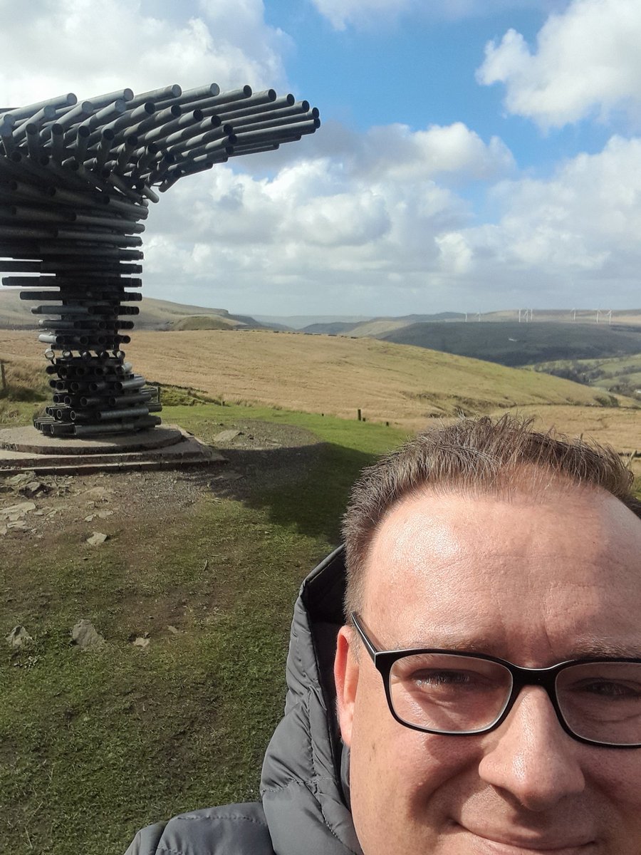 DavidGrant0778's tweet image. Cracking walk to the Singing Ringing Tree. #SingingRingingTree