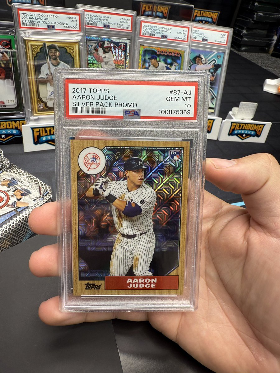 First break…. FIRST FREE CARD!!!

ALLLL RISE 👨🏻‍⚖️ Nice hit for <a href="/ThatCC21/">ThatCardCollector21</a>