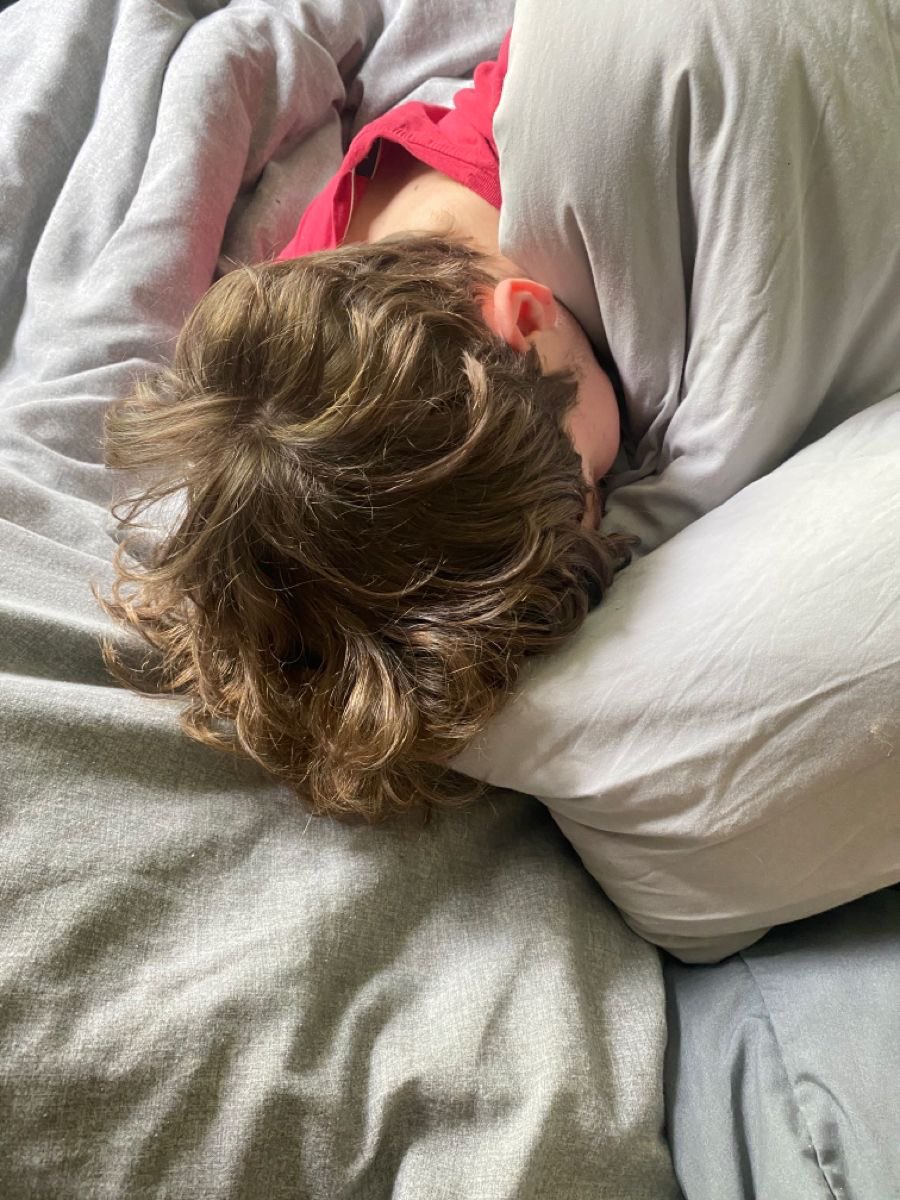La mia mezzanotte è @IlVeroAchille che dorme sereno ❤️