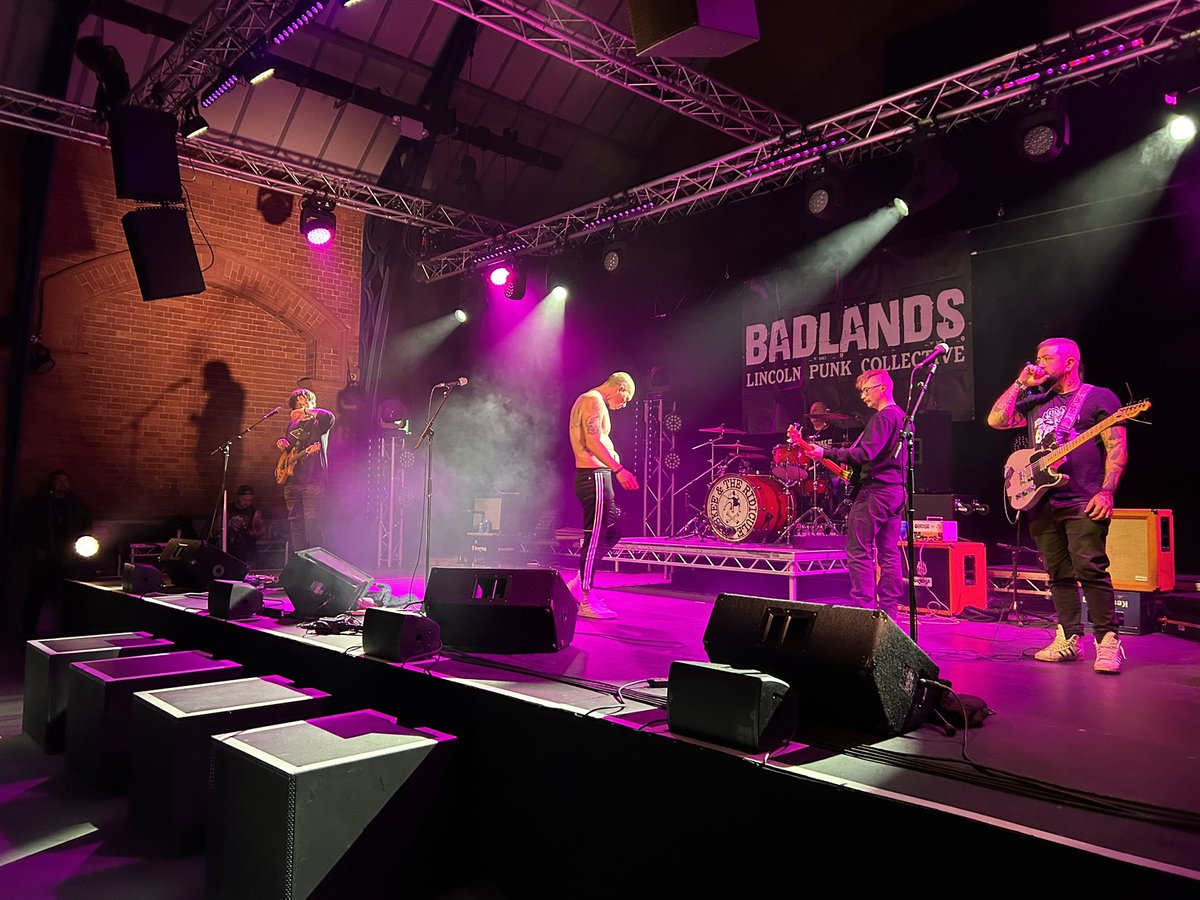 #Lincoln <a href="/RiskeeRidicule/">Riskee & The Ridicule</a> 
Off the scale