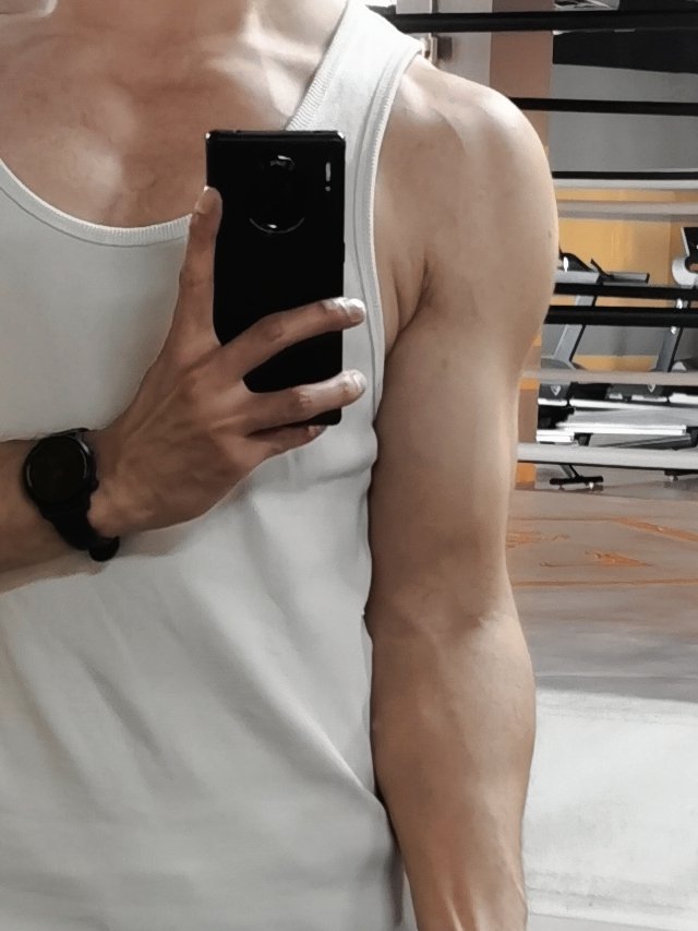 在我进入你的瞬间
真想死在你的怀里
＃陕西 #延安