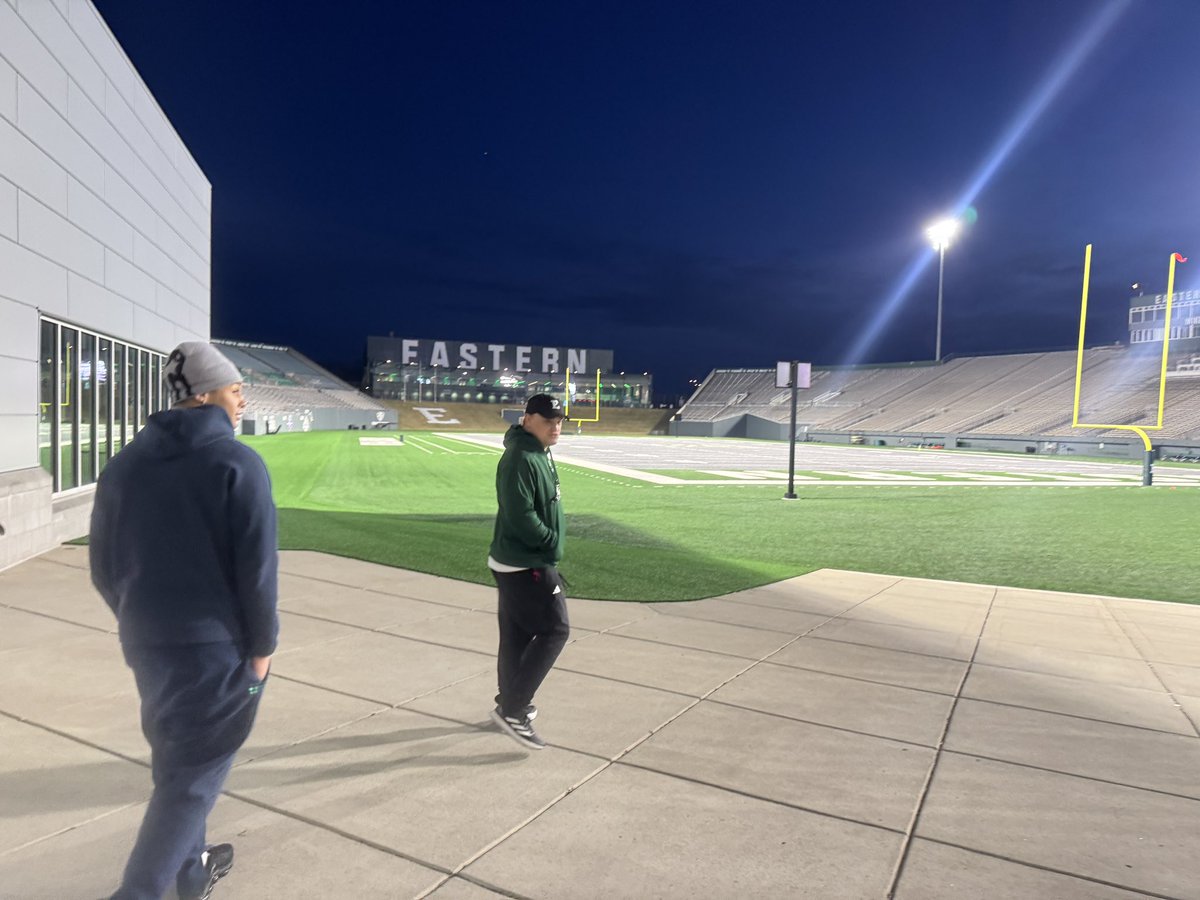 Araf Evans, Jr. "7" (@arafevansjr) on Twitter photo Had an WONDERFUL Junior Day! <a href="/EMUFB/">Eastern Michigan Football</a>
Thank you so much for the hospitality and experience <a href="/Coach_Creighton/">Chris Creighton</a> <a href="/CoachOmli/">Tate Omli</a> @SmithDaniel_5 Had an WONDERFUL Junior Day! <a href="/EMUFB/">Eastern Michigan Football</a>
Thank you so much for the hospitality and experience <a href="/Coach_Creighton/">Chris Creighton</a> <a href="/CoachOmli/">Tate Omli</a> @SmithDaniel_5