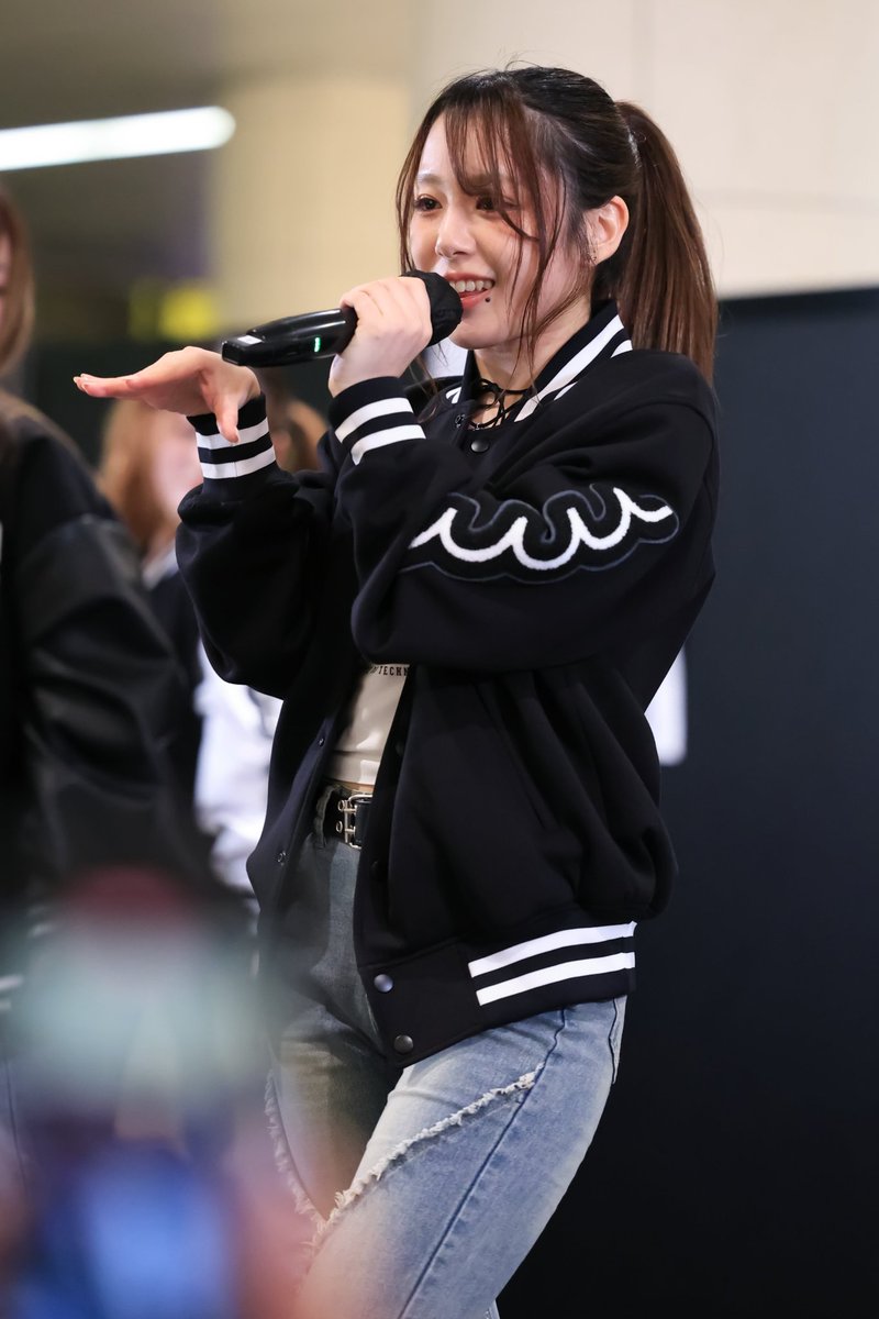udon_zero7's tweet photo. 2025年3月27日
汐留シオサイト地下通路
 ｢My Boo｣発売記��リリースイベント
2FACE RINA
#2FACE #トゥーフェイス
#RINA #リナ #2FACE_RINA https://t.co/4YwBr7zLMi