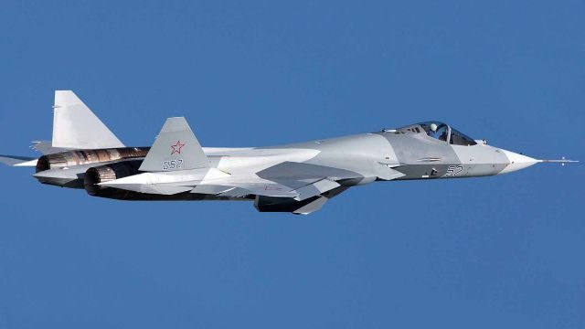 DefenseLrca's tweet photo. Rússia envia o caça Su-57 Felon e outros equipamentos para a LAAD 2025 no Brasil
#LAAD2025 #Rússia #Su57 #TMS #Igla #S400 #BMPT #Projeto22160 #Mi171Sh
https://t.co/Uhzwyrtb6m https://t.co/pHMDjuWgw1