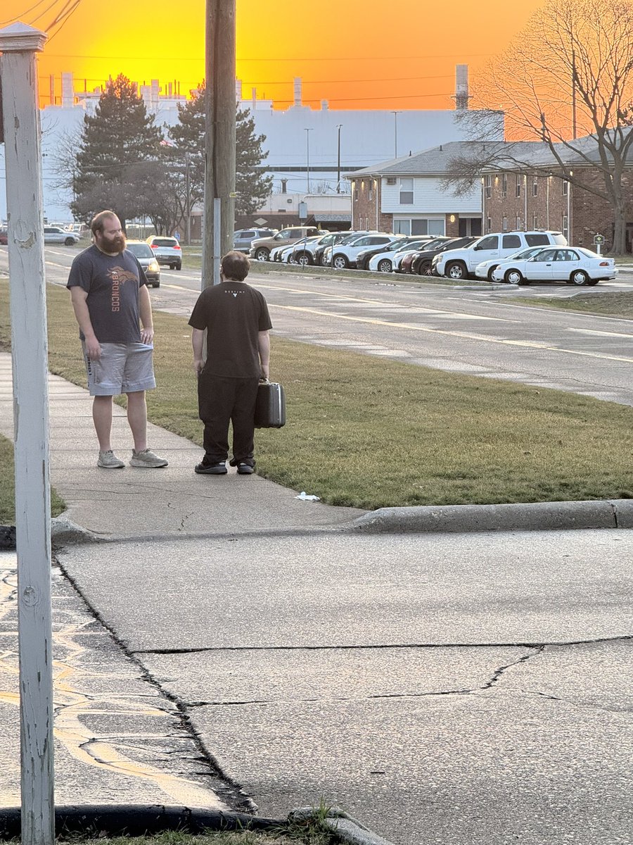 Confronting a man that came to meet our pedo mom, 11 year old decoy, and 13 year old decoy for sexual acts