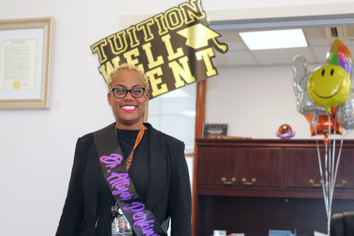 Linden Public Schools (@lindenps) on Twitter photo ๐ ๐๐ก๐ ๐๐ข๐ ๐๐ญ ๐ After months of dedication, late nights, and relentless passion, our very own superintendent, Dr. Atiya Y. Perkins, has officially earned her ๐๐จ๐๐ญ๐จ๐ซ ๐จ๐ ๐๐๐ฎ๐๐๐ญ๐ข๐จ๐ง ๐ข๐ง ๐๐ฅ๐จ๐๐๐ฅ ๐๐ซ๐๐ข๐ง๐ข๐ง๐ ๐๐ง๐ ๐๐๐ฏ๐๐ฅ๐จ๐ฉ๐ฆ๐๐ง๐ญ! ๐ ๐๐ก๐ ๐๐ข๐ ๐๐ญ ๐ After months of dedication, late nights, and relentless passion, our very own superintendent, Dr. Atiya Y. Perkins, has officially earned her ๐๐จ๐๐ญ๐จ๐ซ ๐จ๐ ๐๐๐ฎ๐๐๐ญ๐ข๐จ๐ง ๐ข๐ง ๐๐ฅ๐จ๐๐๐ฅ ๐๐ซ๐๐ข๐ง๐ข๐ง๐ ๐๐ง๐ ๐๐๐ฏ๐๐ฅ๐จ๐ฉ๐ฆ๐๐ง๐ญ!