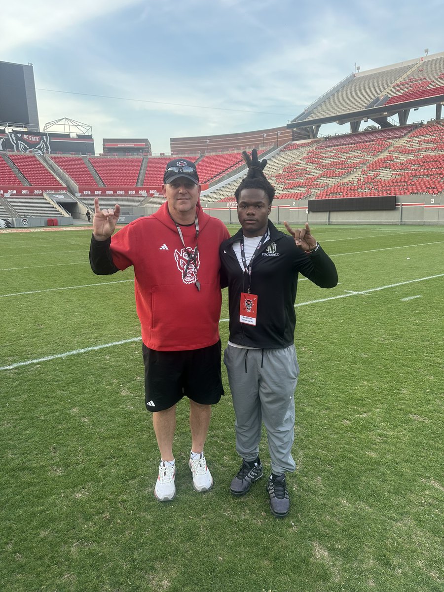 Myles Eatmon (@myleseatmon01) on Twitter photo I had a great time <a href="/PackFootball/">NC State Football</a> spring practice today. Thanks for having me. #1pack1love <a href="/Coach_Farriss/">Andrew Farriss</a> <a href="/CoachMarcus3_/">Coach Marcus</a> <a href="/CoachGoebbel/">Todd Goebbel</a> <a href="/StateCoachD/">Dave Doeren</a> I had a great time <a href="/PackFootball/">NC State Football</a> spring practice today. Thanks for having me. #1pack1love <a href="/Coach_Farriss/">Andrew Farriss</a> <a href="/CoachMarcus3_/">Coach Marcus</a> <a href="/CoachGoebbel/">Todd Goebbel</a> <a href="/StateCoachD/">Dave Doeren</a>