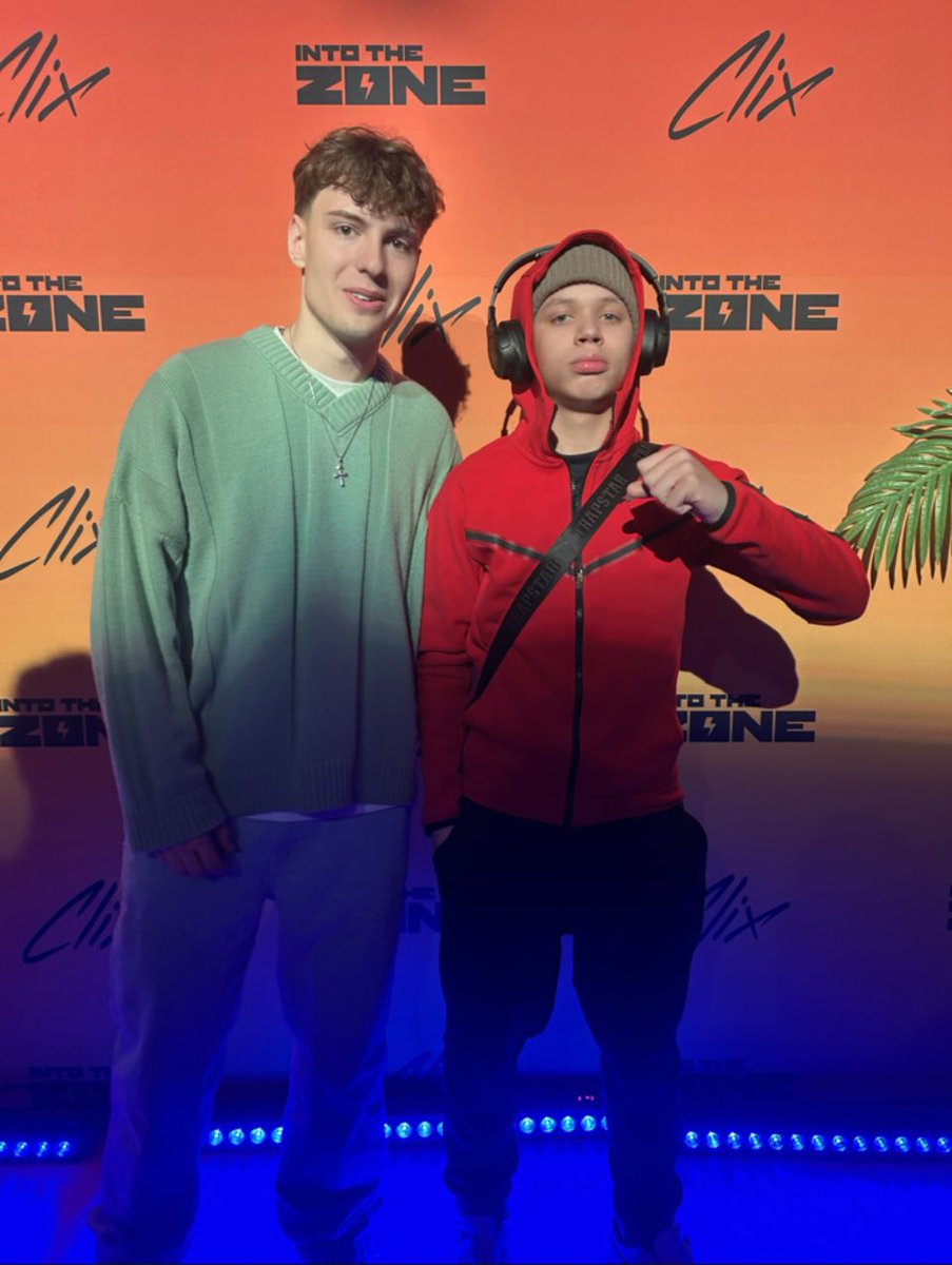 CamzFn_'s tweet photo. @Clix W day today w man’s #Fortnite https://t.co/9DJyVelTm3