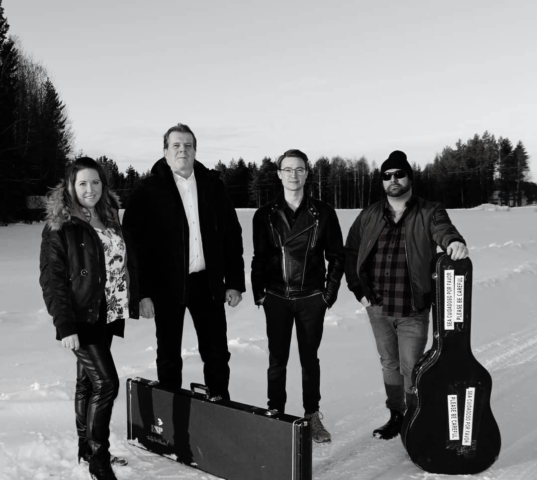 Radio-WIGWAM (@radio_wigwam) on Twitter photo Now Playing on RADIO WIGWAM - 'What if i was?' by Portraits & Tales.
Listen at radiowigwam.co.uk/bands/portrait…
<a href="/PortraitsTales/">Portraits & Tales</a>
radiowigwam.co.uk Now Playing on RADIO WIGWAM - 'What if i was?' by Portraits & Tales.
Listen at radiowigwam.co.uk/bands/portrait…
<a href="/PortraitsTales/">Portraits & Tales</a>
radiowigwam.co.uk