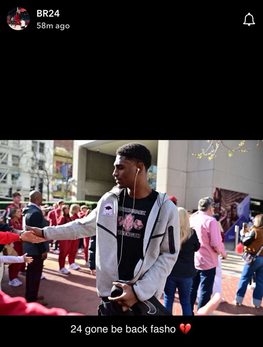 MichaelMain__'s tweet photo. Billy Richmond III just posted this on his Snapchat story. Not official by any means, but seems like the freshman guard will return next year for Arkansas. https://t.co/cSJry5LmwL