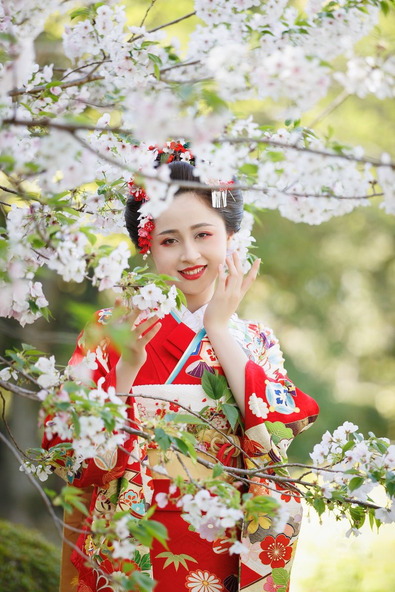 岡田 希子🌹Kiko Okada (@top_model_tina) on Twitter photo 地元の熊本市内ではお天気も良く桜が身頃で、今日明日は素晴らしいお花見日和になりそうです🌸
皆様の住む場所へも早く春が訪れます様に💮
#桜
#振袖
#熊本城
<a href="/JapanAmbassador/">ジャパンアンバサダー JAPAN AMBASSADOR</a>
#2024ジャパンアンバサダーグランプリ
<a href="/missconkyoukai/">✨日本ミスコン協会✨</a>
#ベストオブミス
#bestofteen
#ベストオブティーン2022グランプリ 地元の熊本市内ではお天気も良く桜が身頃で、今日明日は素晴らしいお花見日和になりそうです🌸
皆様の住む場所へも早く春が訪れます様に💮
#桜
#振袖
#熊本城
<a href="/JapanAmbassador/">ジャパンアンバサダー JAPAN AMBASSADOR</a>
#2024ジャパンアンバサダーグランプリ
<a href="/missconkyoukai/">✨日本ミスコン協会✨</a>
#ベストオブミス
#bestofteen
#ベストオブティーン2022グランプリ