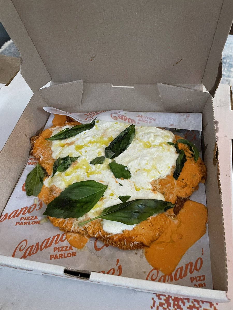 JDXCosta's tweet photo. @Buccigross Casano’s Pizza Parlor in Rutherford NJ. Vodka stracciatella parm.

Perfect pairing for a @PennStateMHKY tournament win https://t.co/AYZED0xdZr