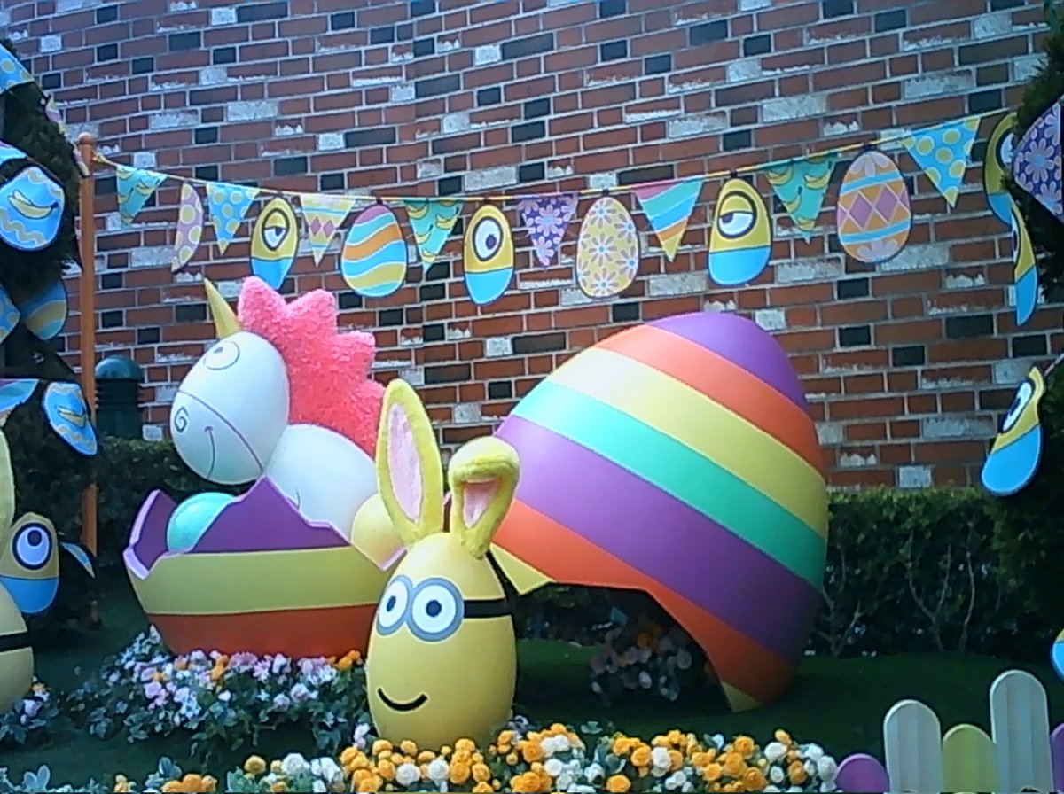 Kayori_1963's tweet image. #PIENIFLEX とユニバ散歩60
#薬屋のひとりごと があまりに面白くて、アマプラで毎晩見てたら6日も投稿してなかったことに気づいた…ミニオンのイースター載せときます。
#USJファン #ユニバ