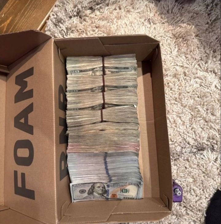 leach_juli5844's tweet image. People tend not to believe but a step of faith is always better than shutting the door or blessings