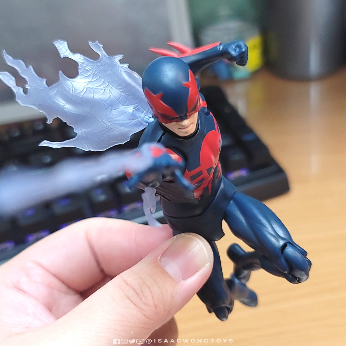 レオックマ IsaacWongToys on X: 