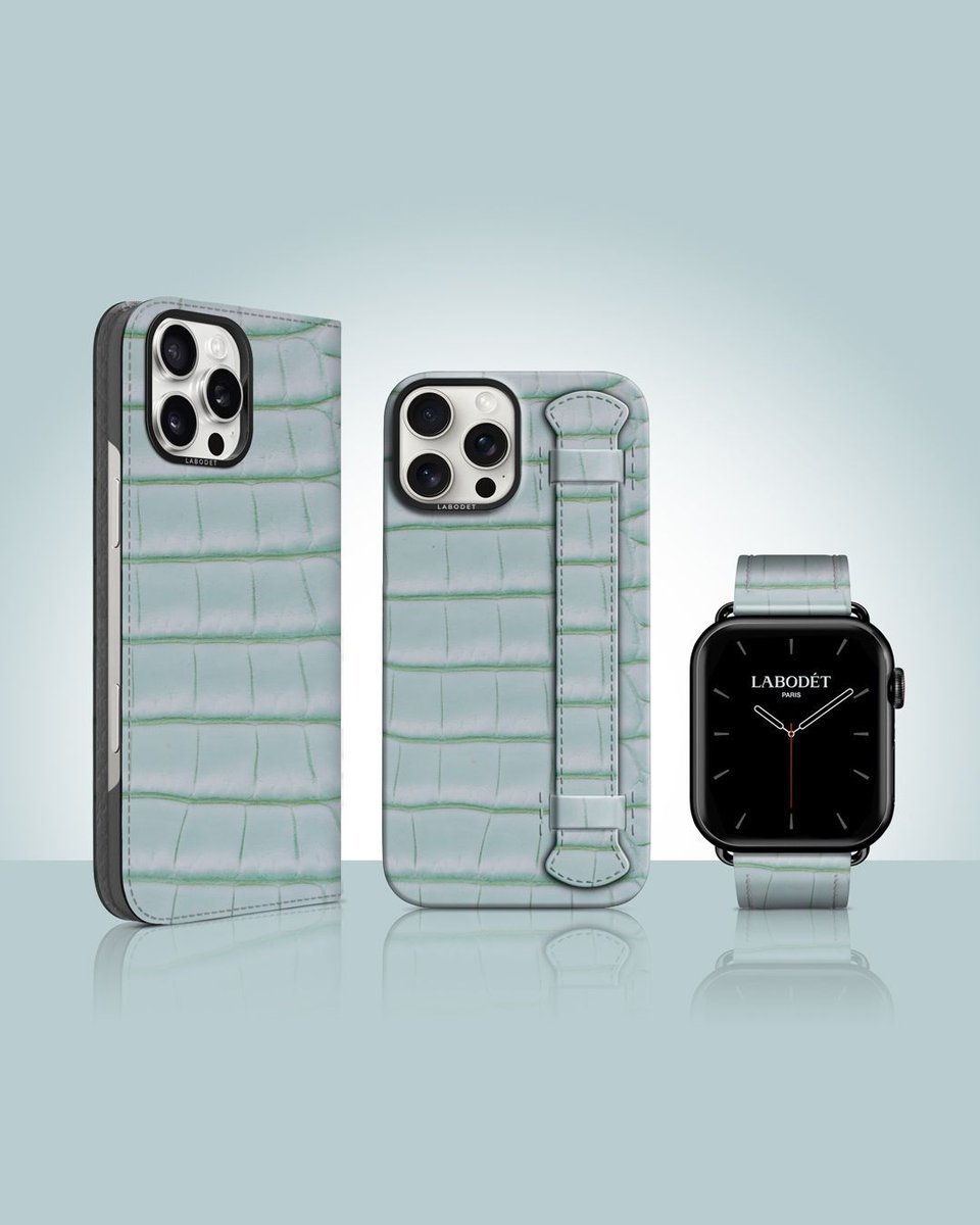 labodetofficial's tweet photo. 'Mint Gum' is a limited-edition alligator leather color. The exclusive presents a duo of light-mint with contrasting hand-painted dark-mint veins around the scales. Available to craft only a few iPhone cases and Apple Watch straps. https://t.co/tPU8eWmTMx 
#Labodet #MadeinFrance https://t.co/Z61j67NOha