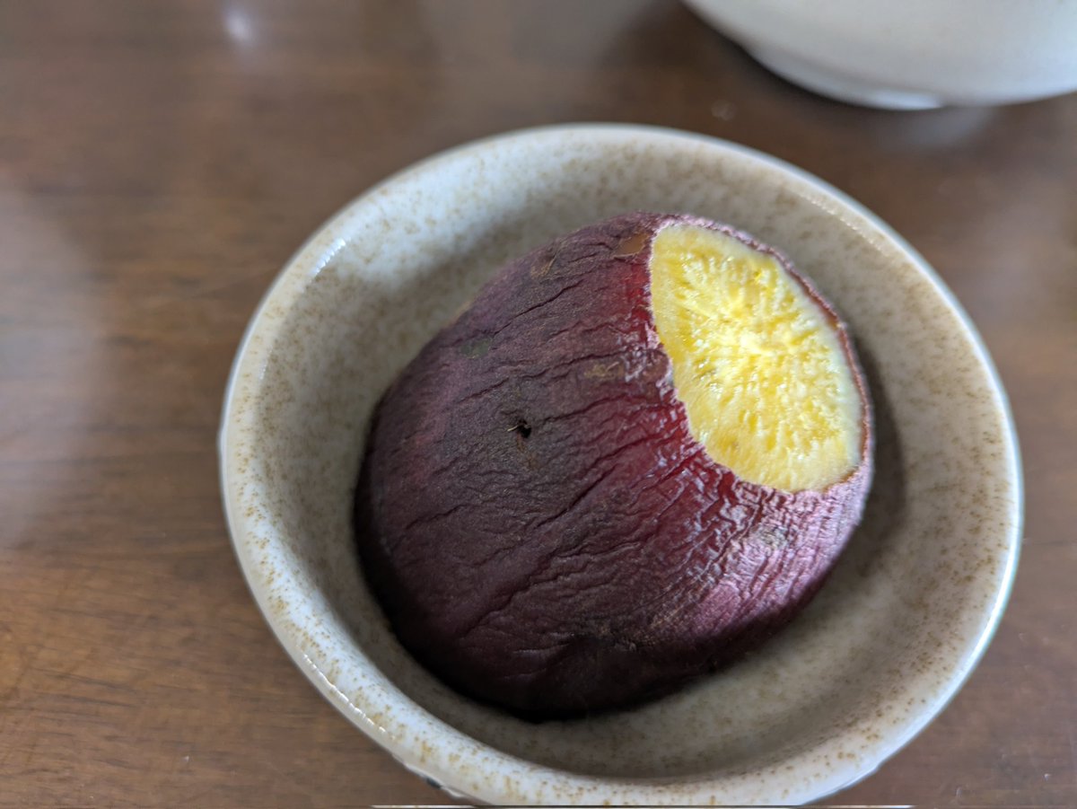 cinamon52688970's tweet image. 無水カレー182日目🍛🍛
明日で無水カレー冷蔵庫から
無くなる🩶🩶❤
これからは沼飯にチェンジします🐸
 #ダイエット垢さんと繋がりたい 
#ダイエットのモチベーション 
#ダイエット一緒に頑張ってくれる人RT 
#ダイエッターさんと繋がりたい 
#ダイエット仲間募集中 
#無水カレー
#ポテト
#酢玉ねぎ