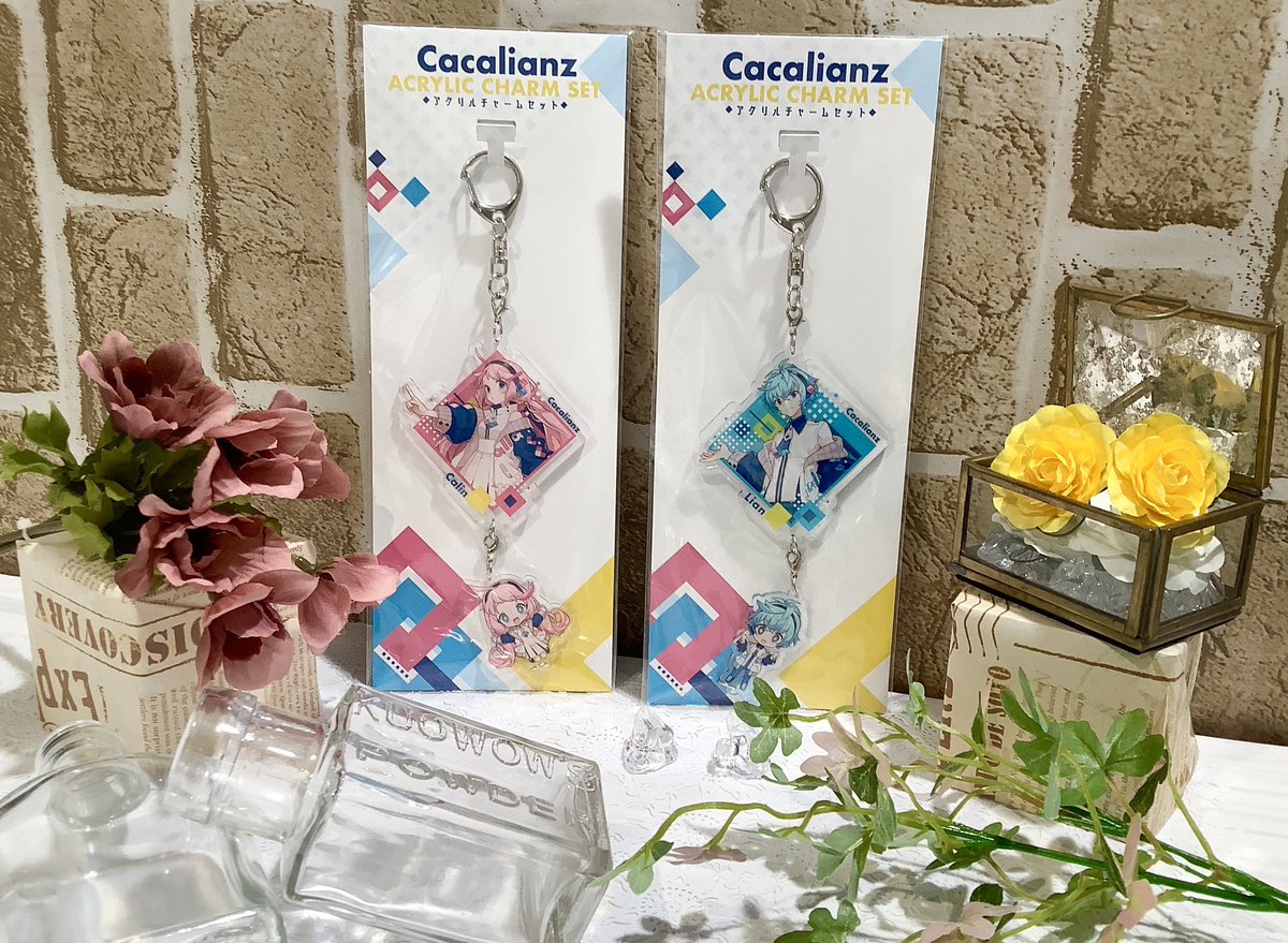 H_E_SHOP's tweet image. 【商品情報】
カカリアンズ
「アクリルチャームセット（全2種）」

販売中です！