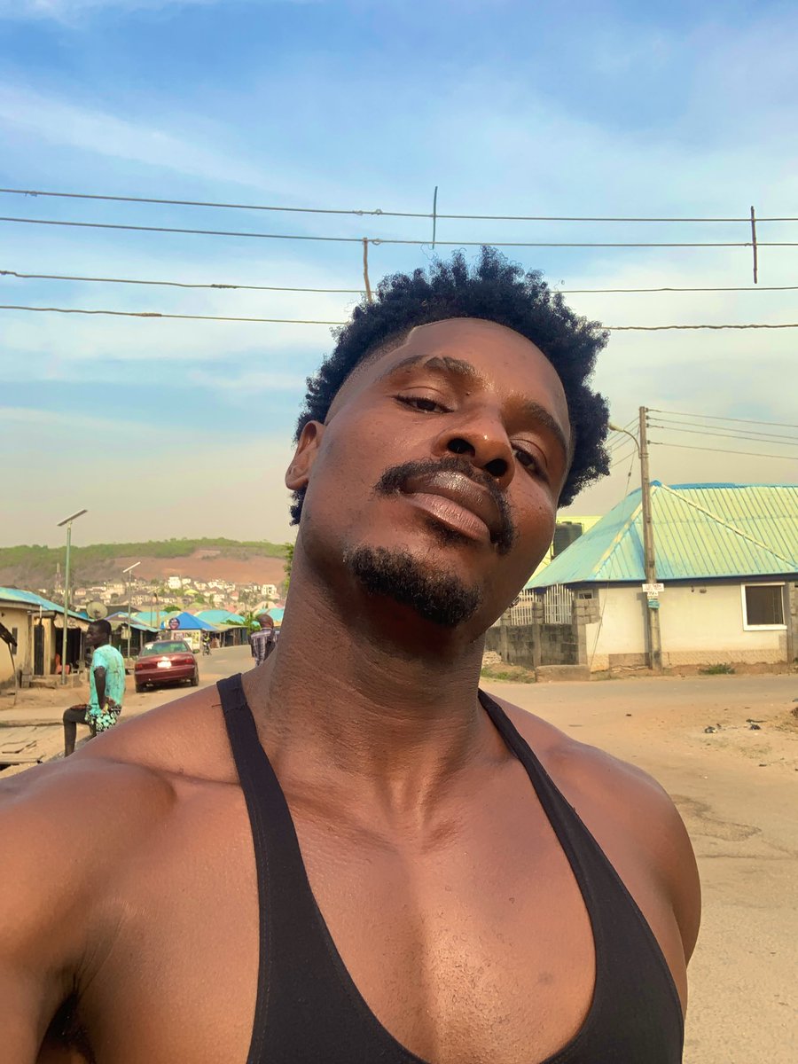 VERYSWEETMAN 👑🇳🇬 tweet media