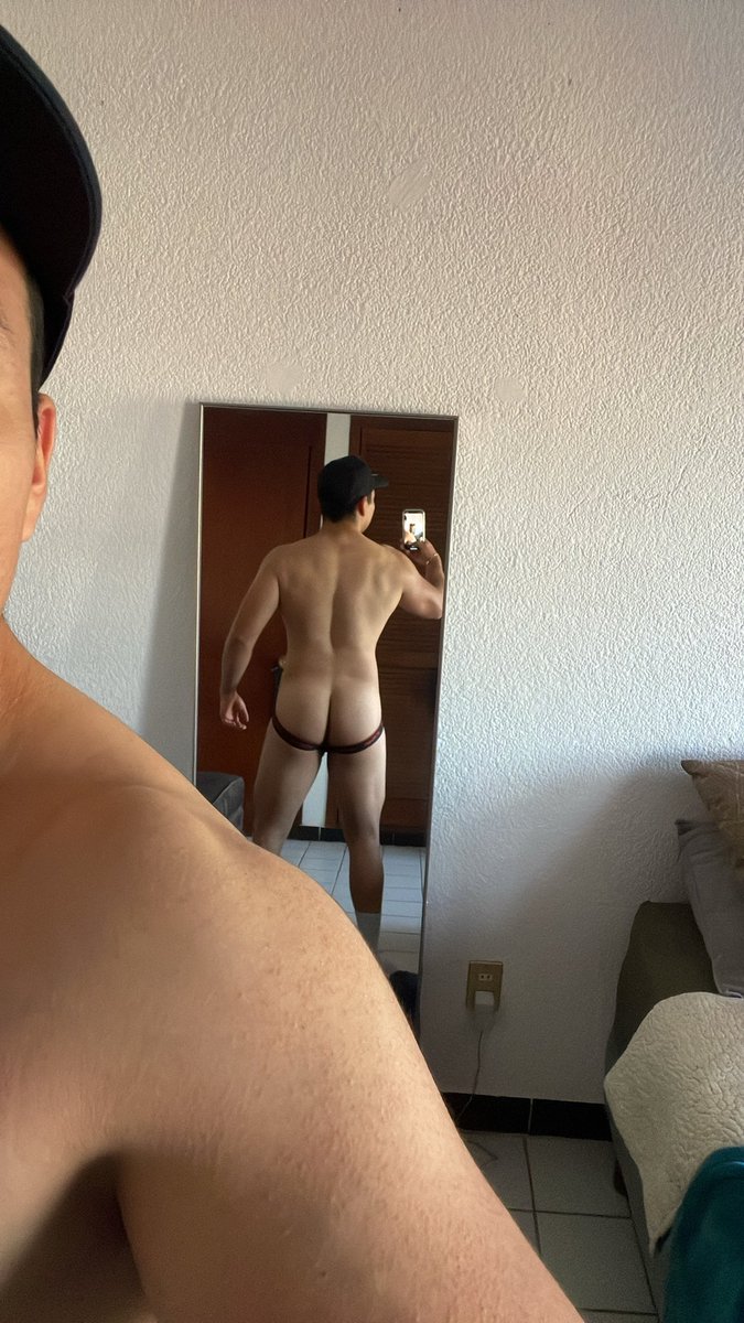 👀