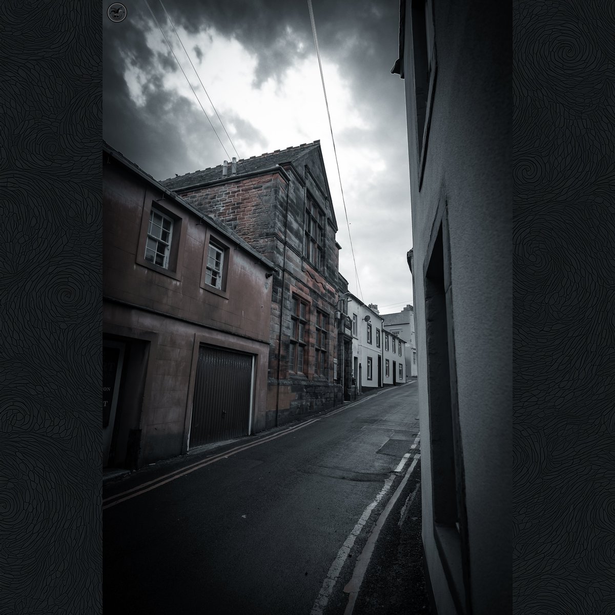 CumbriaSkyscape's tweet photo. Empty Streets

7am on a Sunday is quiet in Cumbria

Lens: Viltrox 13mm f/1.4 XF Wide Angle on the Fuji X-T30

#cumbria #photography #landscapephotography #urbanphotography #buildings #hotel #monochrome #roads #stbees #photographer #streetphotography
 #streetlevelphotography https://t.co/tSdRfEUYF3