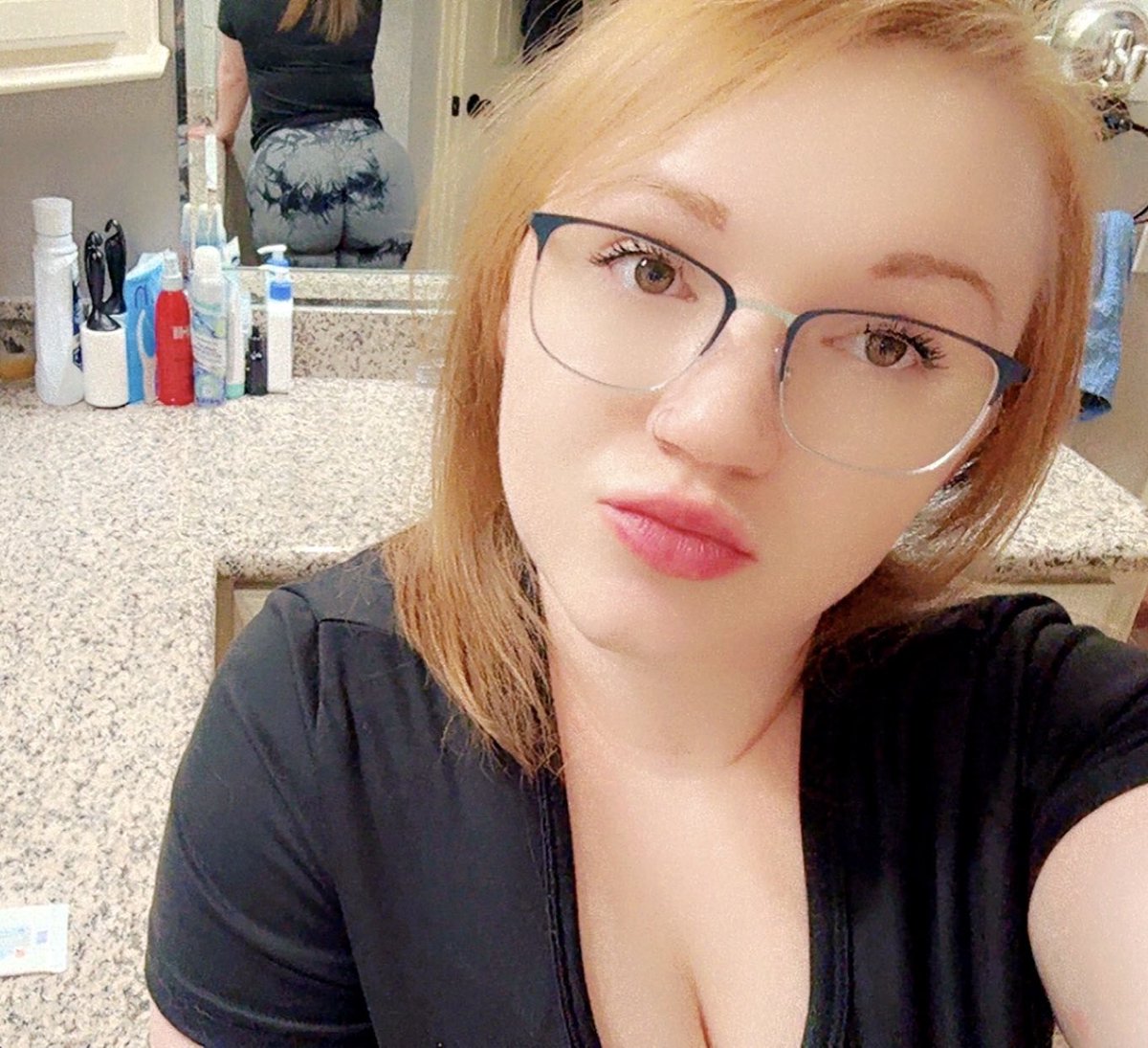 Cici 💙 tweet media