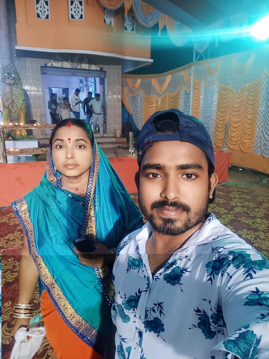 Chandra02610038's tweet photo. #Ghibli #ghiblistyle #ghibliart #ghibliai #Odisha  ମା ପୁଅ ର ଯୋଡ଼ି 🤭🥰 we are now in trend 😜🤣 

ମୋ ବୋଉ କେତେ ସୁନ୍ଦର ଦିଶୁଛି ଲୋ... 😘😘 https://t.co/horjmYd15Y