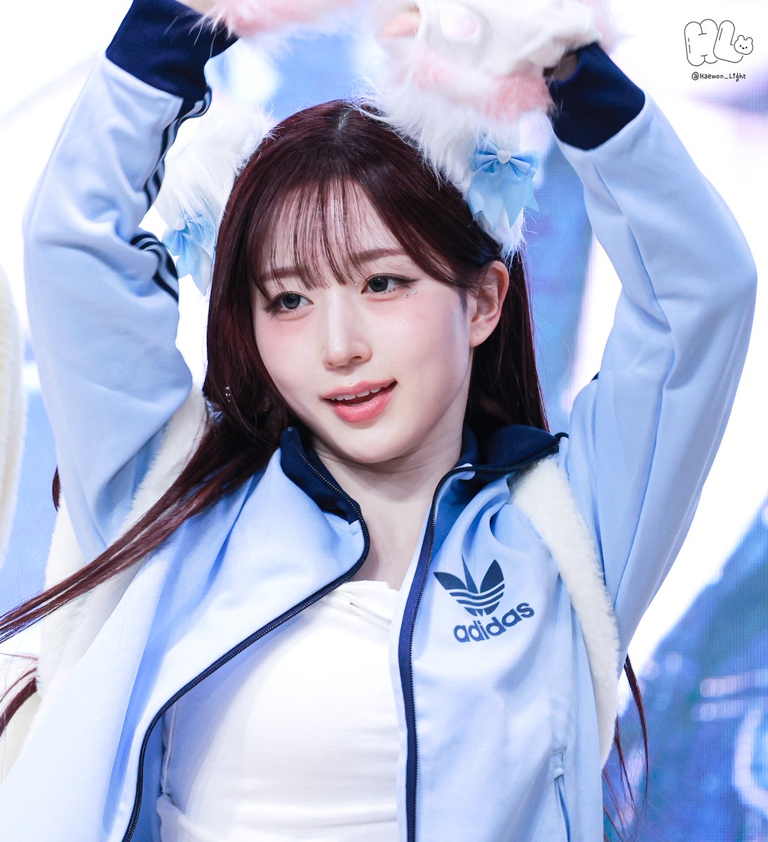 Haewon_Light's tweet photo. 250328 메이크스타 해원 HQ

#NMIXX #엔믹스
#HAEWON #해원 https://t.co/yEl9sysVQF