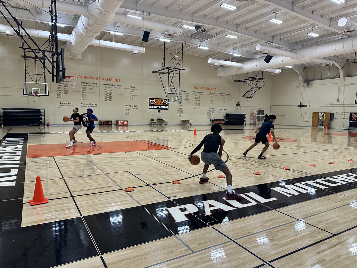 Isaiah Brown (@isaiahb63369653) on Twitter photo I am extremely thankful to say that after a great conversation with <a href="/Coachtjjennings/">Richard TJ Jennings</a> and Coach Taber, I have received an offer from Reedley College! #AGTG I am extremely thankful to say that after a great conversation with <a href="/Coachtjjennings/">Richard TJ Jennings</a> and Coach Taber, I have received an offer from Reedley College! #AGTG