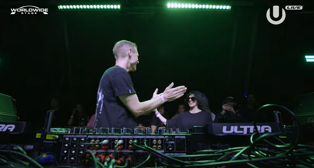 Anha (@anaheraofficial) on Twitter photo What a surpriseeeee!!! #ULTRA2025 #ULTRALIVE
<a href="/arminvanbuuren/">Armin van Buuren</a> & <a href="/NicoleMoudaber/">Nicole Moudaber</a>
#umftv #ultramiami #ASOTMIAMI What a surpriseeeee!!! #ULTRA2025 #ULTRALIVE
<a href="/arminvanbuuren/">Armin van Buuren</a> & <a href="/NicoleMoudaber/">Nicole Moudaber</a>
#umftv #ultramiami #ASOTMIAMI