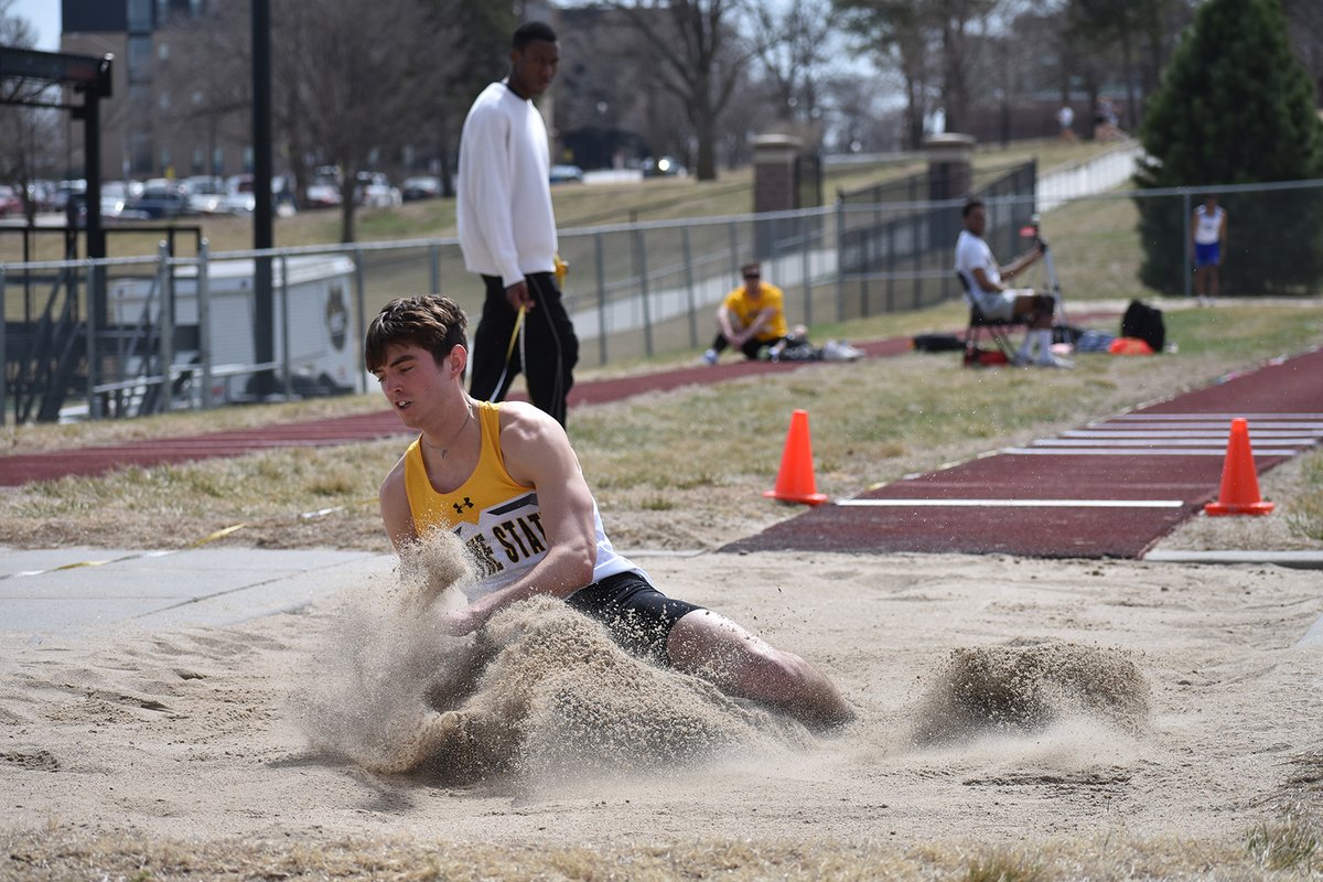 Wayne State Wildcats (@wscwildcats) on Twitter photo Badejo, Nottlemann lead <a href="/WSCXCTF/">Wayne State College Cross Country/Track & Field</a> men at Wildcat Outdoor Classic. #PlayforthePaw
wscwildcats.com/news/2025/3/28… Badejo, Nottlemann lead <a href="/WSCXCTF/">Wayne State College Cross Country/Track & Field</a> men at Wildcat Outdoor Classic. #PlayforthePaw
wscwildcats.com/news/2025/3/28…