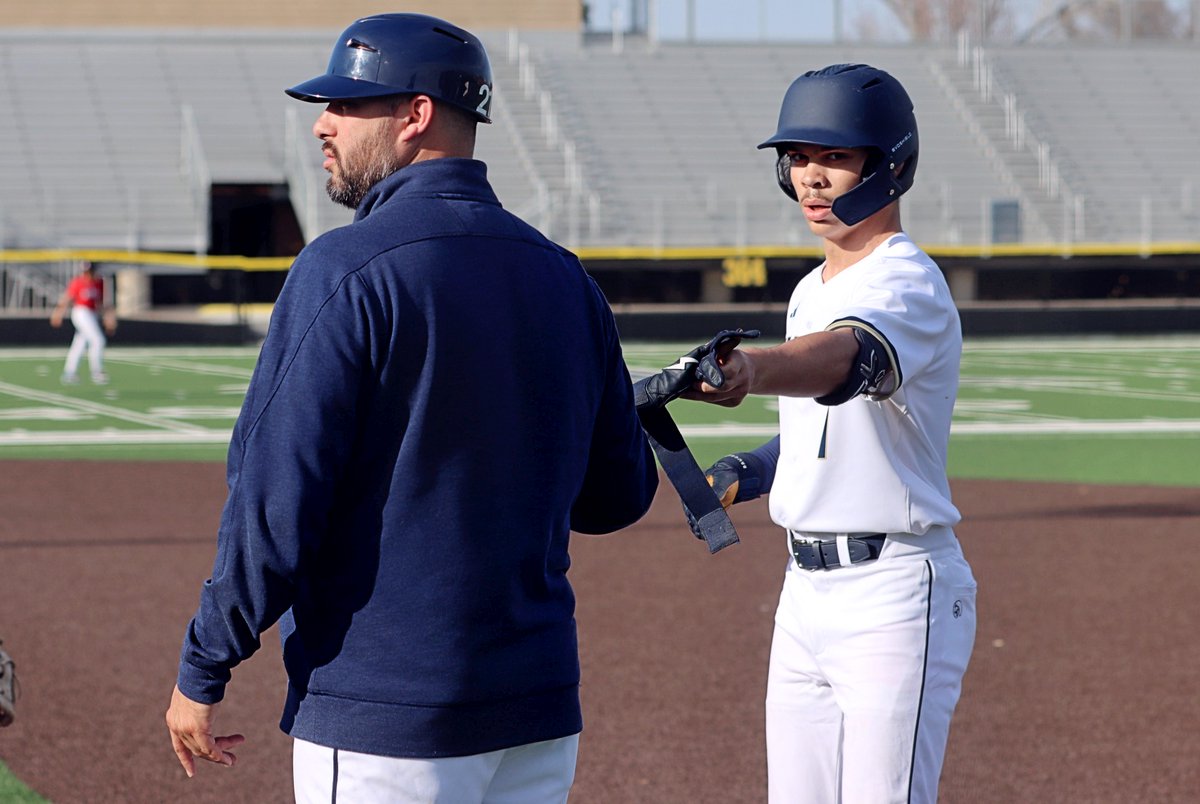 Christian Horn tweet media