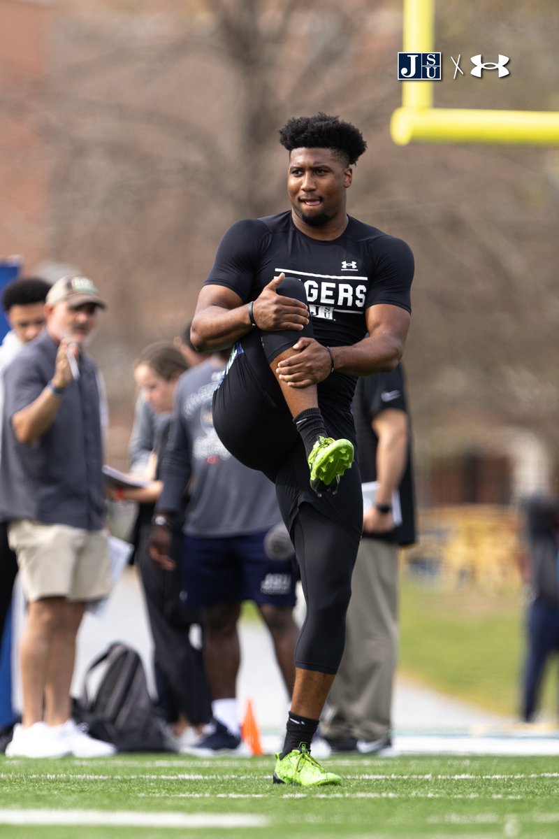Phillip Webb x Pro Day🐅

#GuardTheeYard