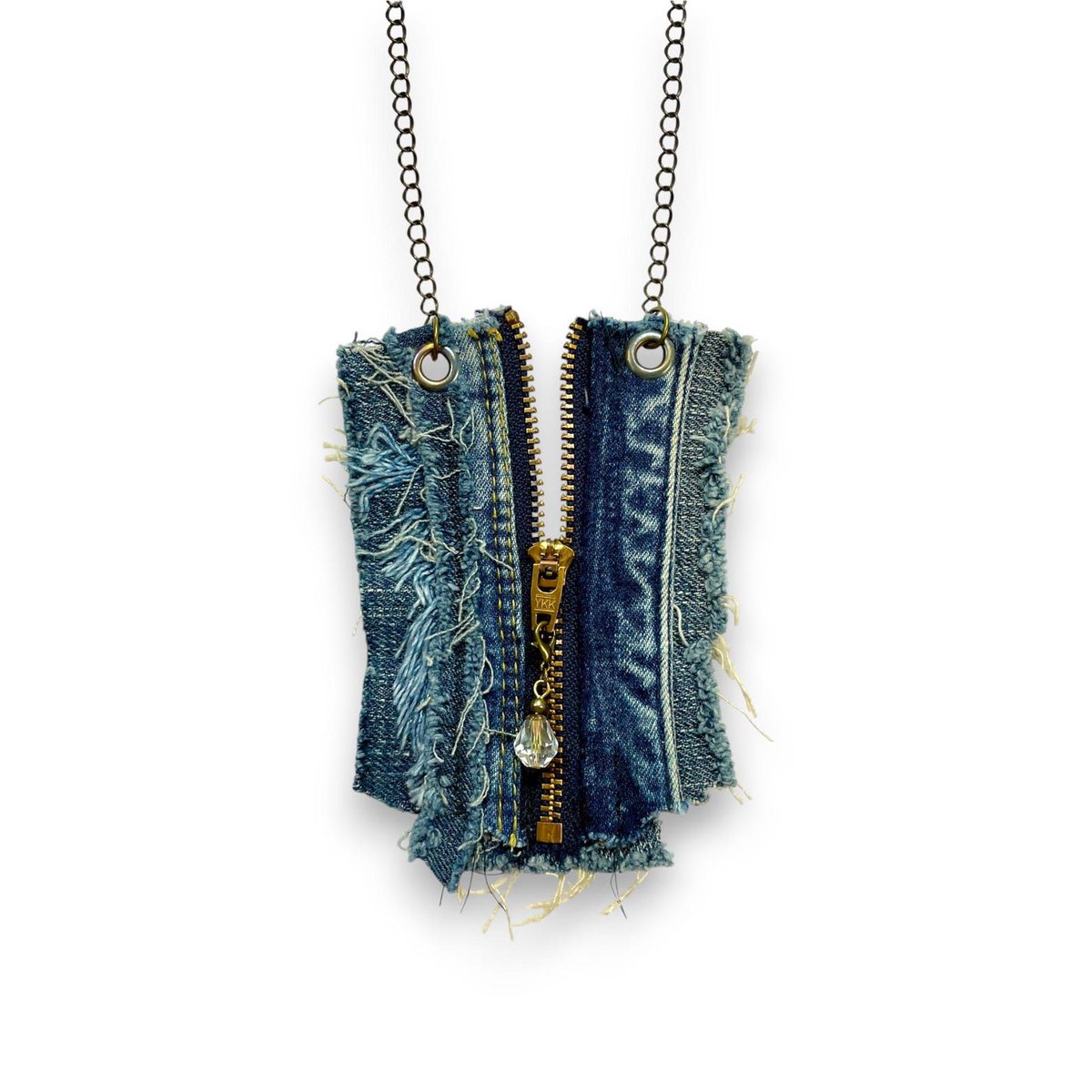 BluKatDesign's tweet image. NEW!!! One-of-a-kind Repurposed Denim Zipper Statement Necklace, Upcycled Jeans Jewelry - Etsy buff.ly/h8Q0ieu #statementnecklace #repurposed #denim 💙♻️