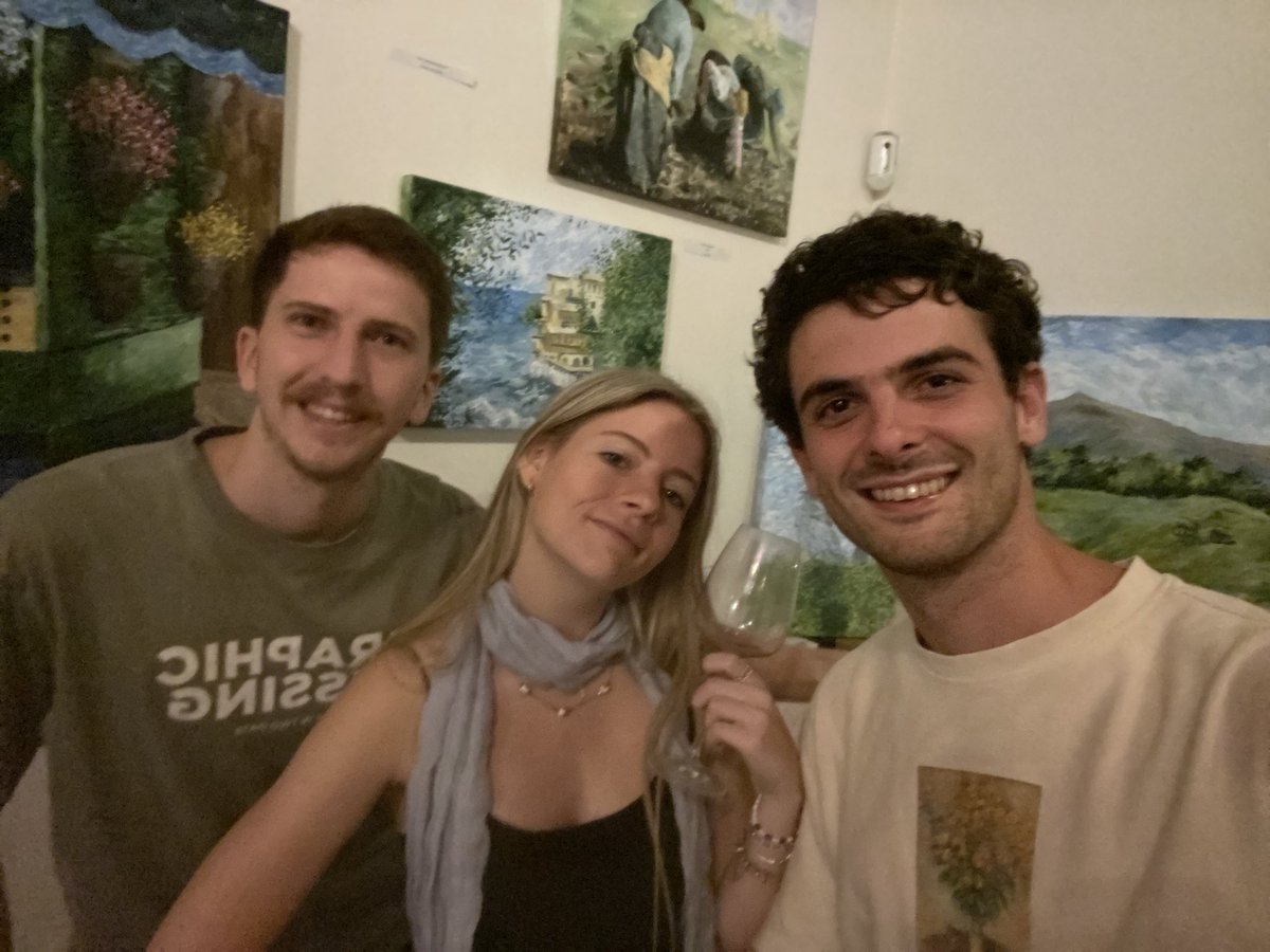 twitter, arte y vino

<a href="/sophieopina/">sofia</a> 👏🏽👏🏽  <a href="/SamuelJRabbit/">Sammar</a>