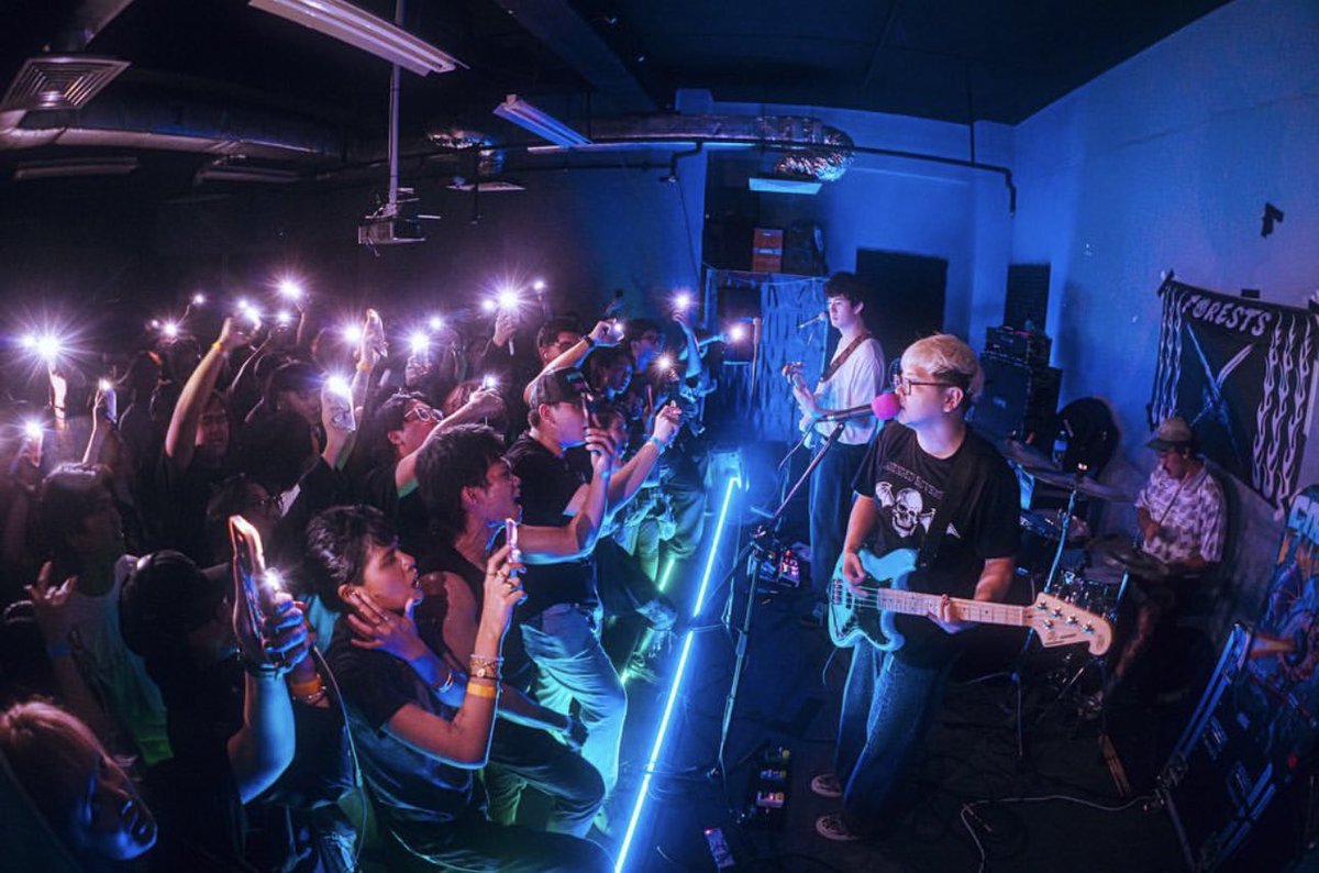 nothingsrealtbh's tweet photo. Origami Angel Japan Tour 2025 全詳細解禁｜全公演にForestsとANORAK! 帯同決定

4/21(月) 新代田 Fever w/ See You Smile
4/22(火) 横浜 BB Street w/ Good Grief
4/23(水) 京都 Muse w/ Palm
4/24(木) 名古屋 Rad Hall w/ Climb The Mind
4/25(金) 渋谷 Star Lounge

🎫: https://t.co/Nx6xZ0VUTS https://t.co/dqxdJwpuGr