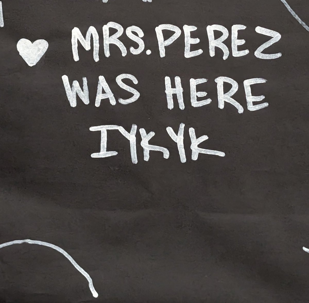 KatieP1120's tweet image. Chaperoned my kiddos' middle school spring dance. Saw lots of former students. I was in charge of the Graffiti Wall. At the end of the night, found THIS! 😆😆😆❤️❤️❤️
#IYKYK 
#buildrelationships