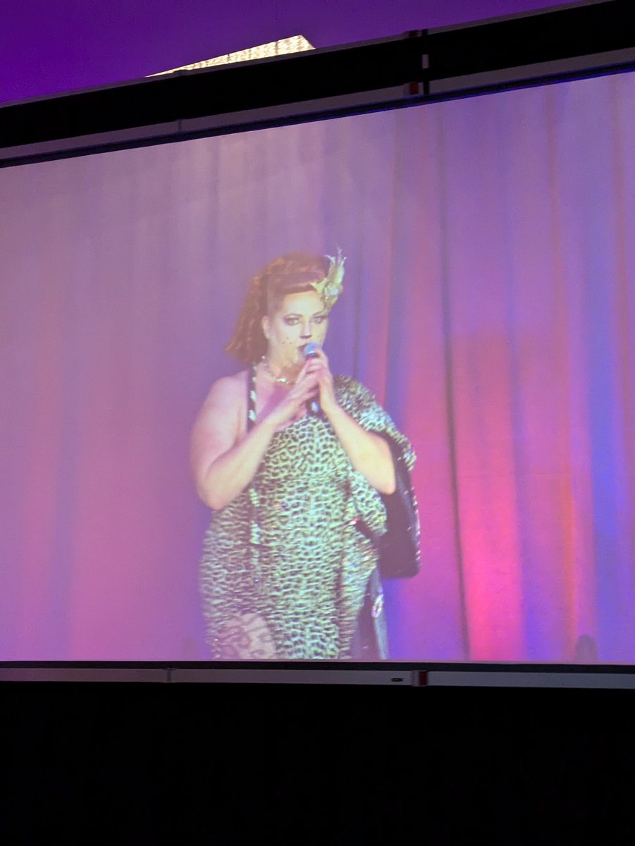 GSFurCon's tweet image. Our night market is now open and we have a drag show happening right now! Bring your id to get an 18+ wristband and join on in the fun. The queens are so beautiful and have a fun show planned for us!