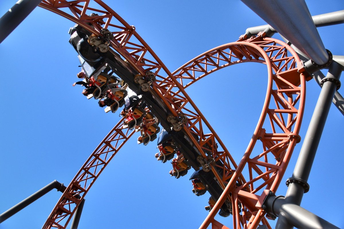 jsz1978's tweet photo. Copperhead Strike @Carowinds
@mackridescom #doublelaunch
#steelcoaster #nikond3500 https://t.co/0VK90L6aU4