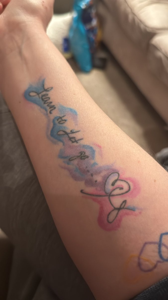 Stevieiis tweet media