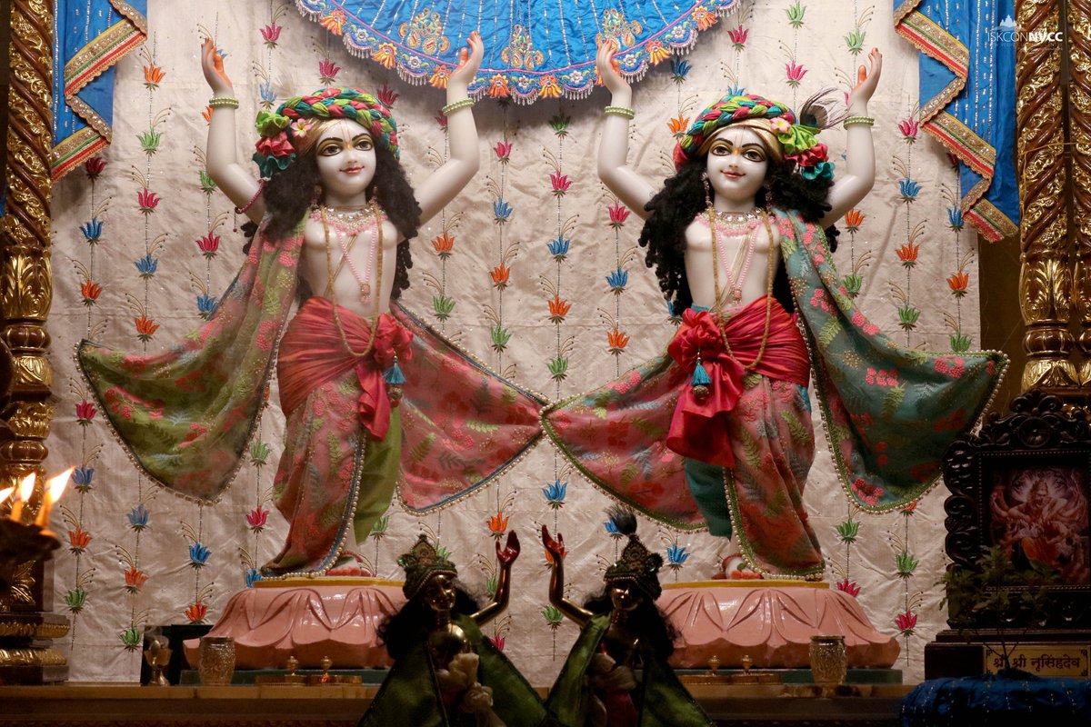 ISKCONPune's tweet photo. 🌷Mangal Arati Darshan🌷🗓29/03/2025🙏🚩@ISKCONNVCCPune🚩
.
.
#ISKCONNVCC #ISKCONPune #ISKCONNVCCPune #ISKCON
#29thmarch #29thmarch2025 #Saturday
#Harinaamsankirtan #Radheshyamdas #Radheradhe
#Sankirtan #Kirtan #Vrindavan #Mayapur #Prabhupada
#GVE #GovardhanEcoVillage #Radha https://t.co/EMFArgG7hU