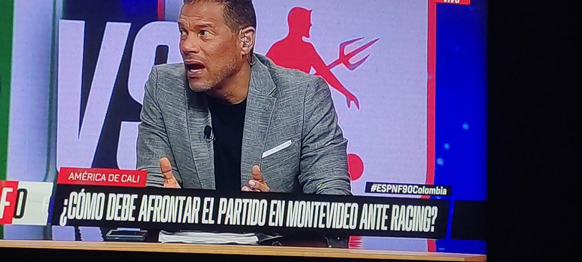 JesusAl62264756's tweet photo. @ESPNColombia @Pachovelez10 No al racismo, no a la discriminación https://t.co/hsIR7QNB4y
