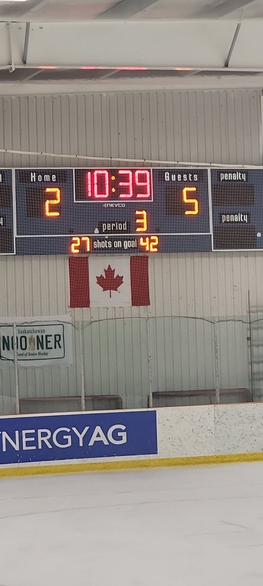 Raymore 5 Lumsden 2 FINAL
Series tied 2-2 with deciding Game 5 tomorrow evening in Raymore at 8:30 p.m.
#QVHHL #Allwinnersontheroad!
<a href="/SaskForum/">Wicked Deadly Sask Senior Hockey Forum</a> <a href="/MondayNooner/">Monday Nooner</a>