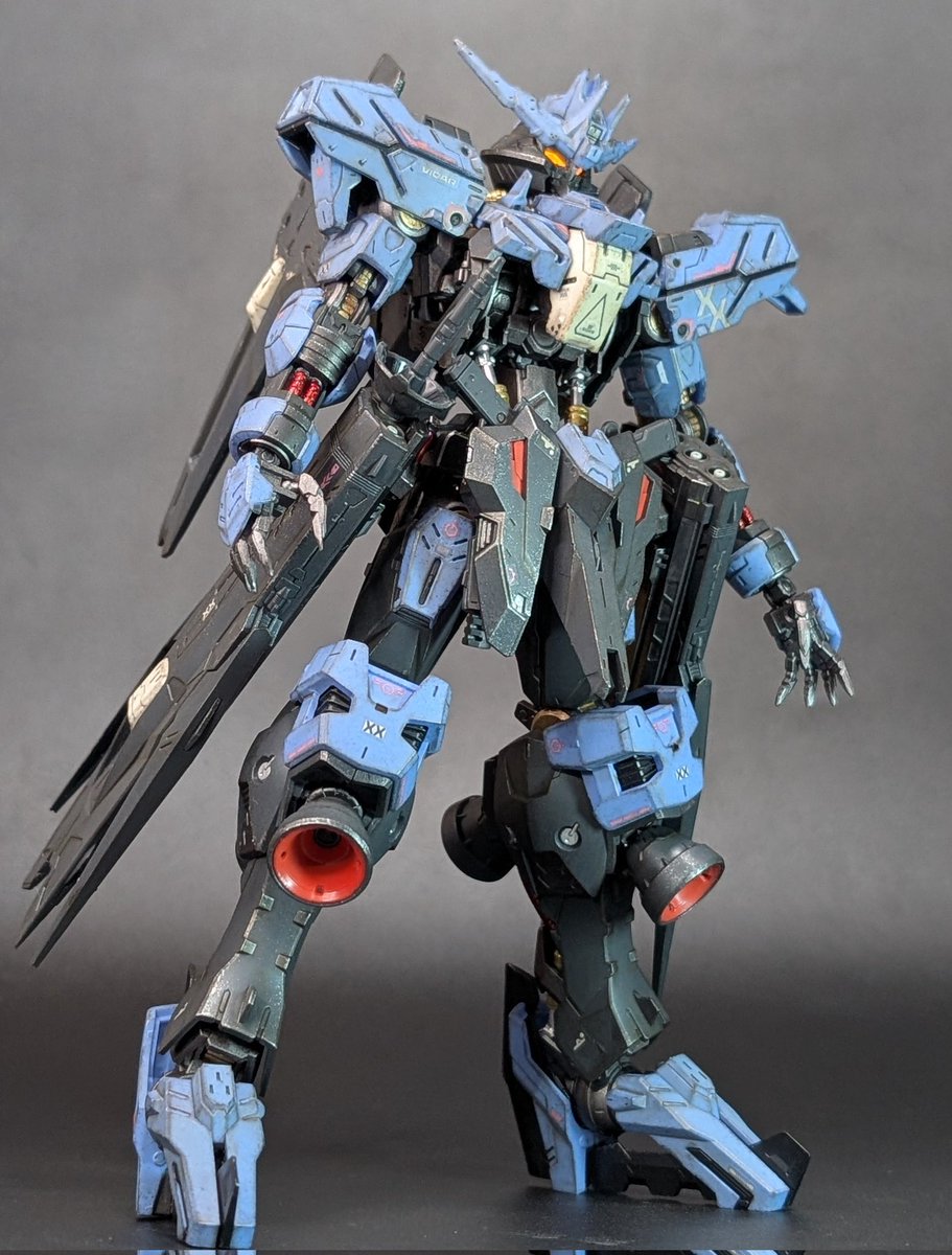 mevius1gp's tweet image. 改めてMGヴィダール完成しました
フレームのみ塗装+ウェザリングで仕上げました
以下ツリーに別ポーズ載せるのでよろしければ是非〜
#プラモデルライフ
#プラモ新作完成