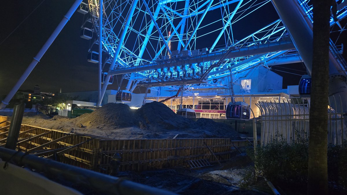 Here is a current look tonight at the construction site for the Blue Man Group theater coming to Icon Park.

The opening date of this attraction was recently pushed back