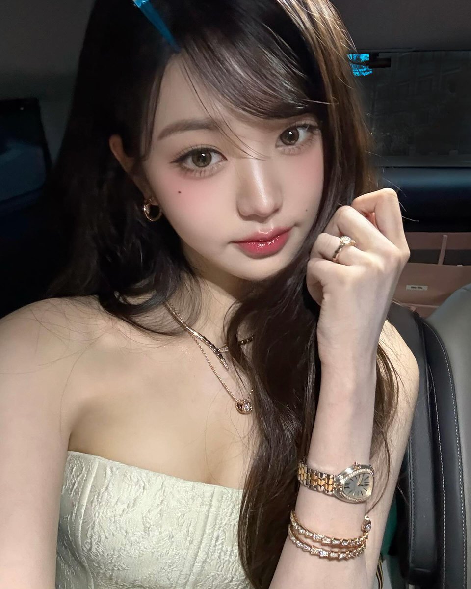 wonyoungdollz's tweet image. JANG WONYOUNG?!?!?!?! 😍

#장원영 #JANGWONYOUNG #IVE