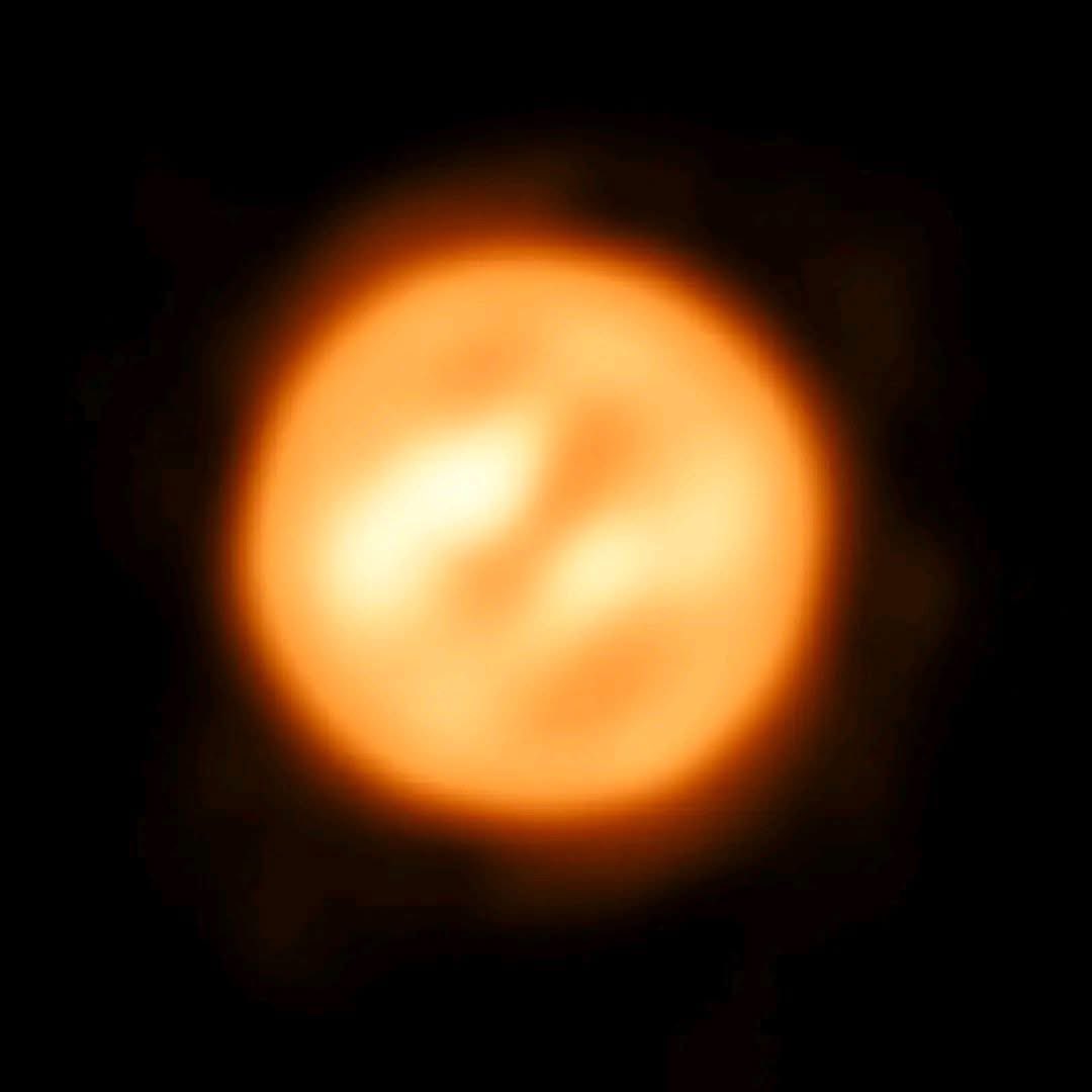 VanAllenPlexico's tweet photo. The light that formed this picture of Antares set out for Earth 17 years before Columbus sailed on the first voyage that brought him to America. https://t.co/IOv2X3TbQI