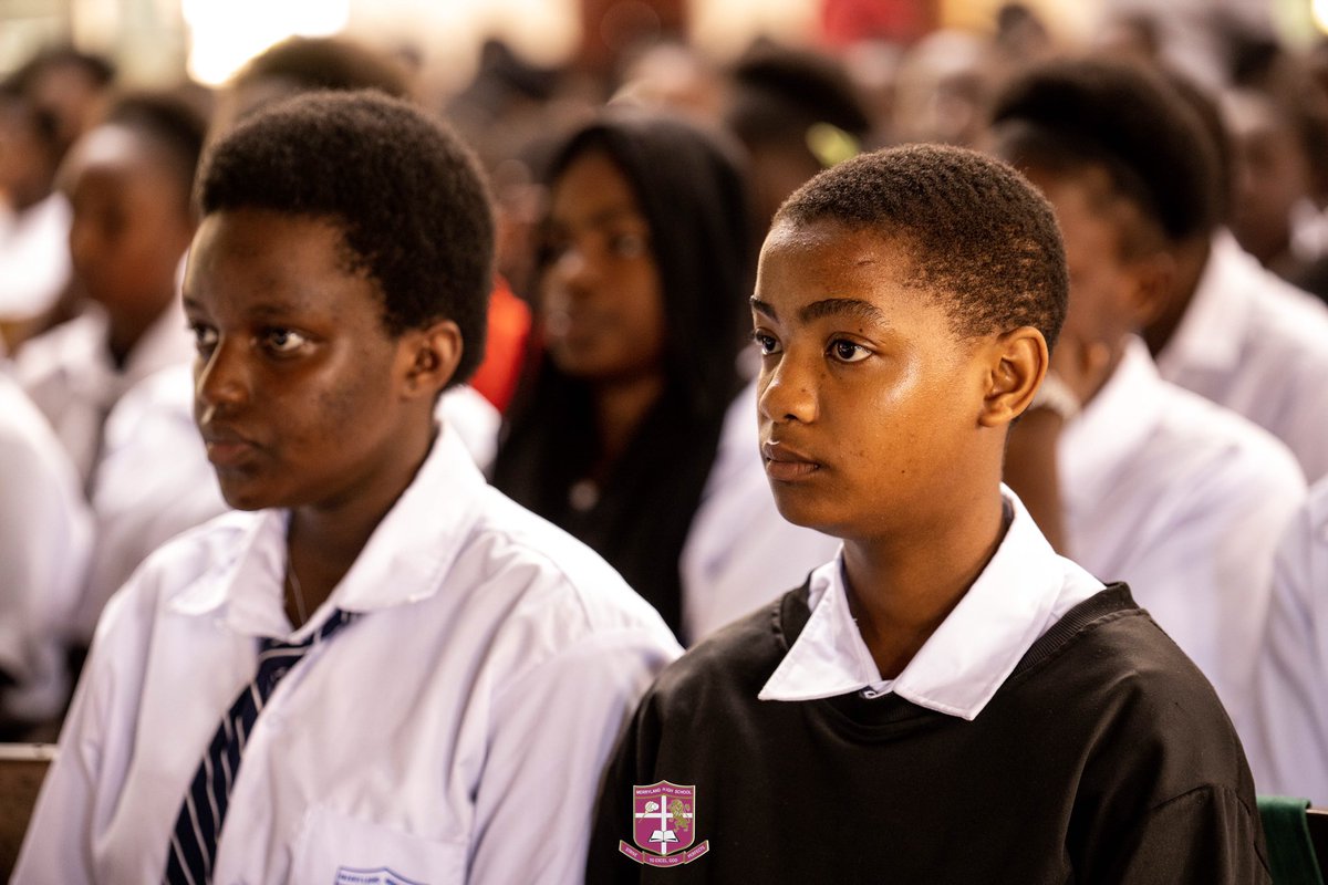 mhskatabi's tweet image. Welcoming the Sabbath with a heart of gratitude

&apos;Six days you shall labor, but on the seventh day you shall rest.&apos; - Exodus 34:21 

#SabbathRest #Thankful